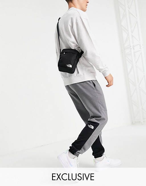 The North Face Half Dome sweatpants in gray - Exclusive to ASOS | ASOS (Global)