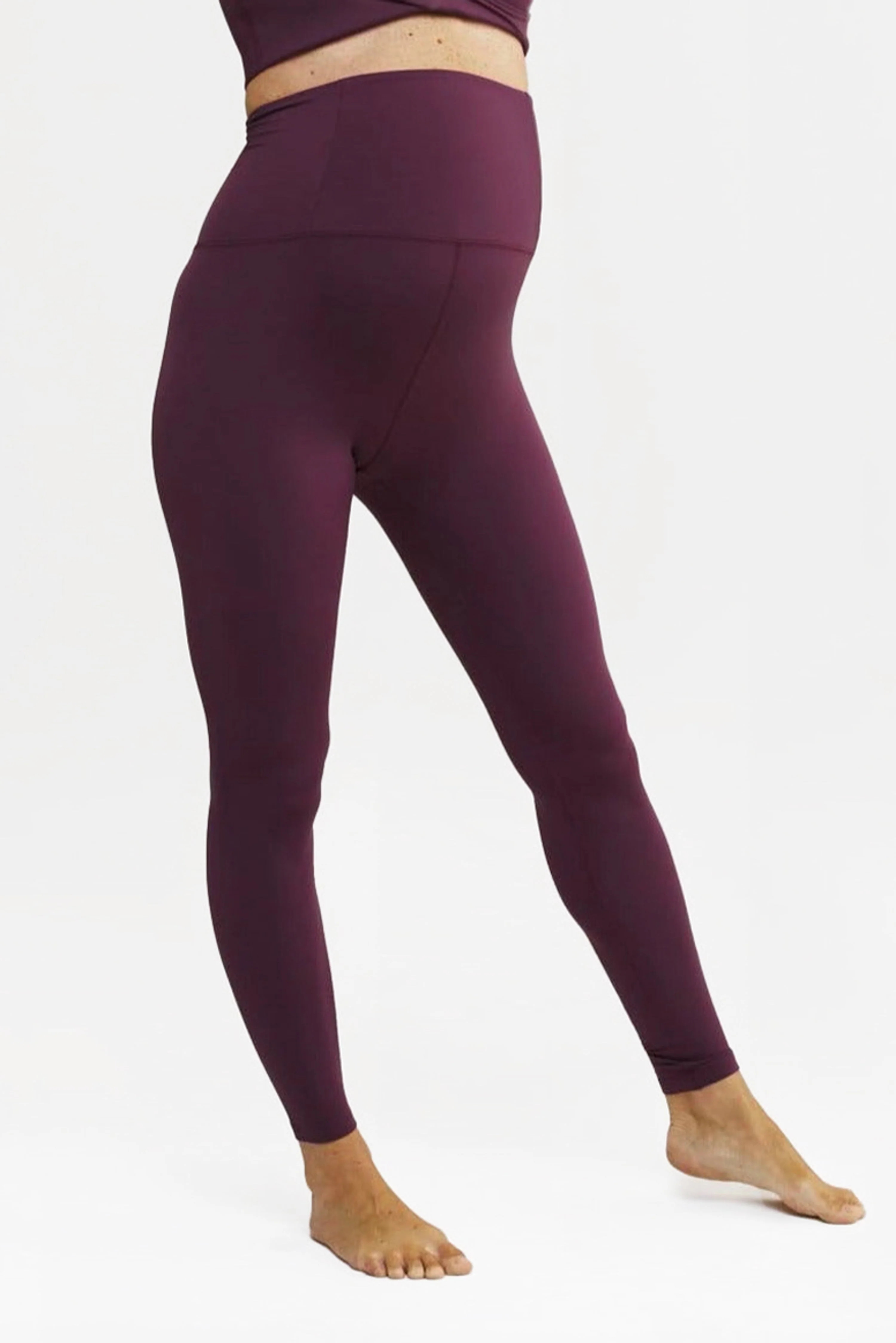 Plum Seamless Maternity Legging | Girlfriend Collective