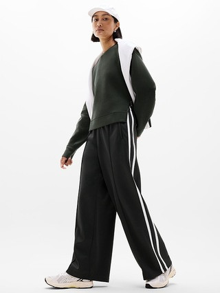 Form Knit Crew Sweatshirt | Athleta