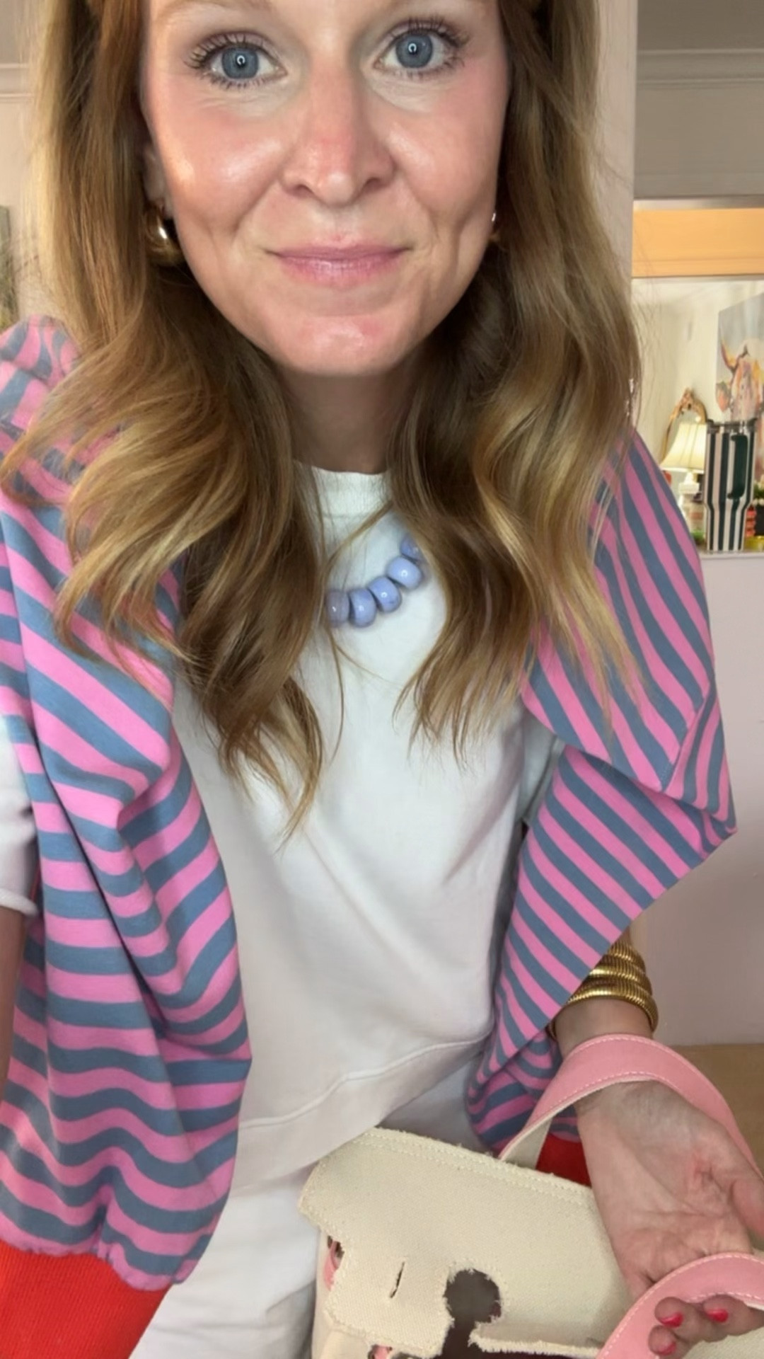 Obsessed with this canvas bag from
Macys! Lots of colors. This is size large 