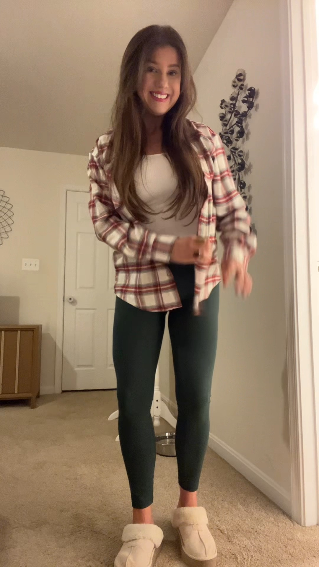 Flannel + leggings 💚
Flannel: small
Tank top: small
Leggings: medium 

#LTKmomlife #LTKootd #LTKFindsUnder50