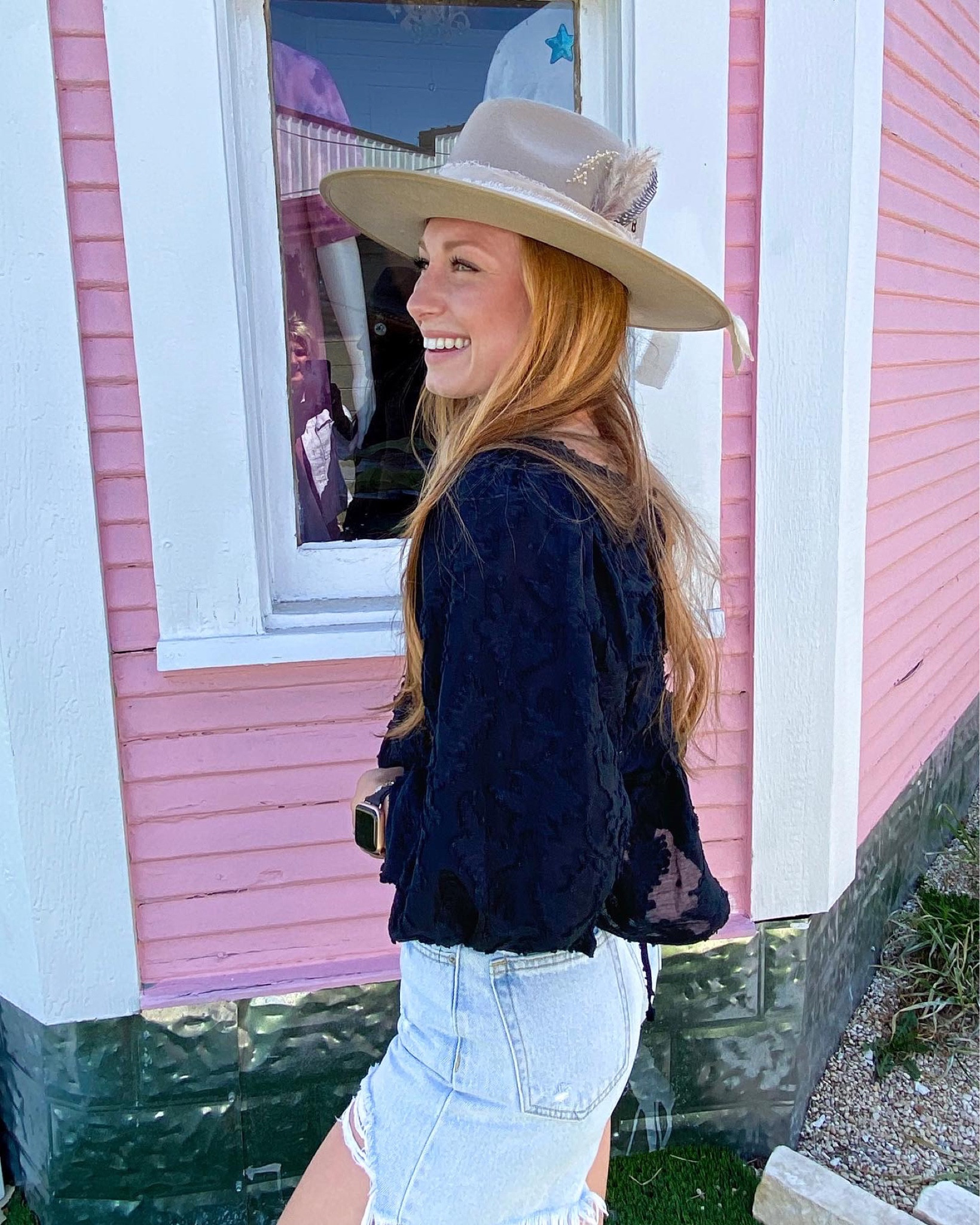 A breezy summer outfit for any occasion!


#LTKSeasonal #LTKFind