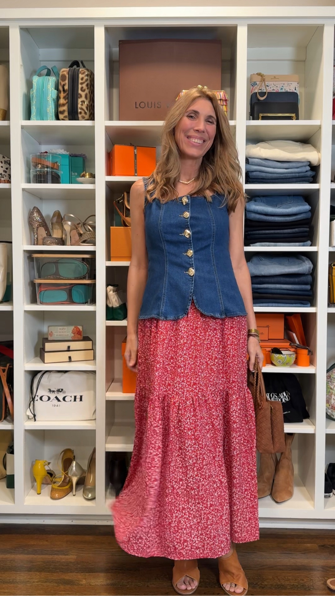 (Post includes gifted products)

My SINGO TUESDAY outfit last night consisted of this cute skirt I was gifted, my Amazon denim vest, and my Amazon bag. 

The skirt is lined in the upper half, has pockets, and a stretchy waist. I’m wearing a small.

#LTKOver40