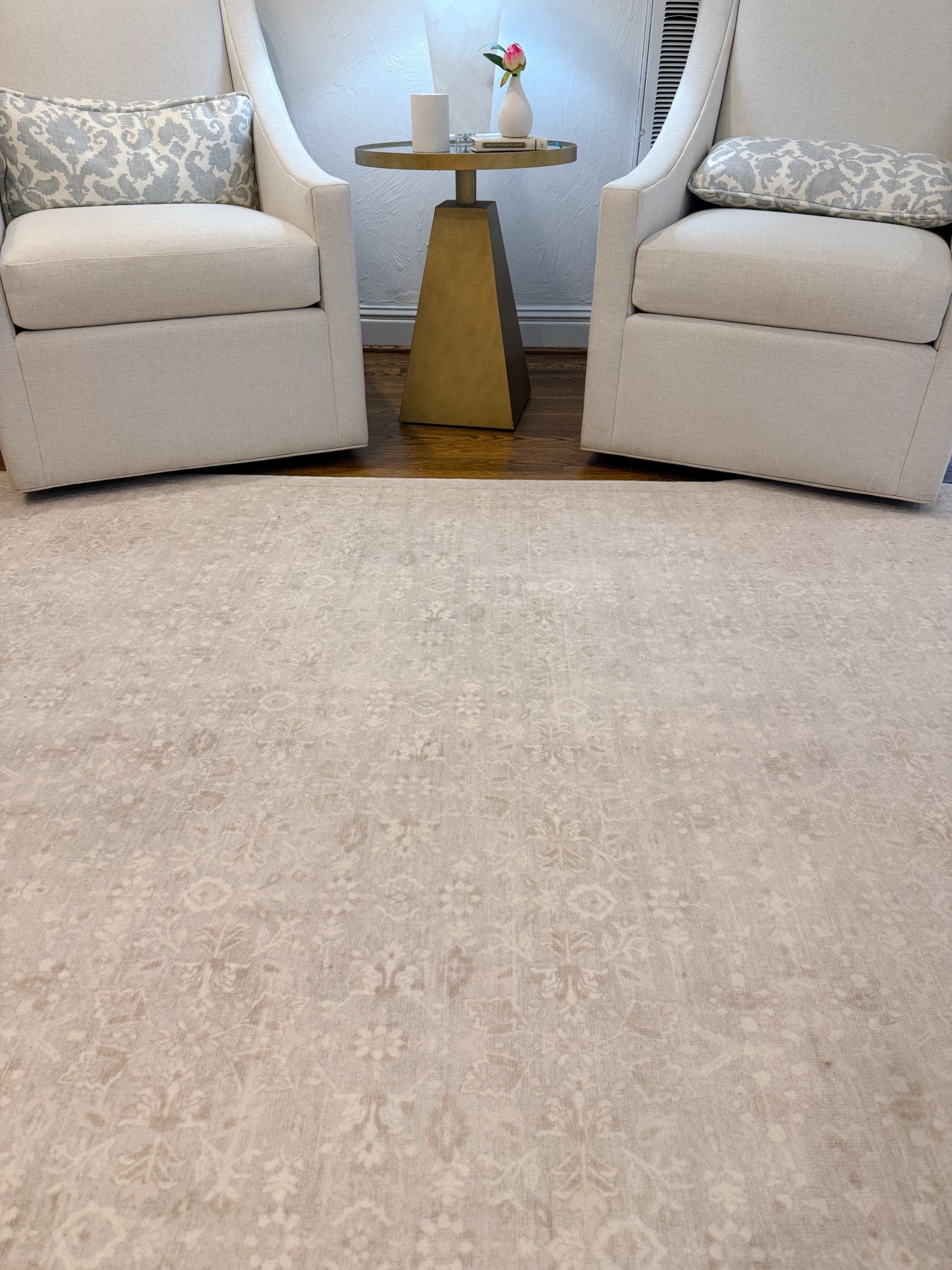 We have the Sierra rug in our living room at home and absolutely love it.

#LTKHome #LTKSaleAlert