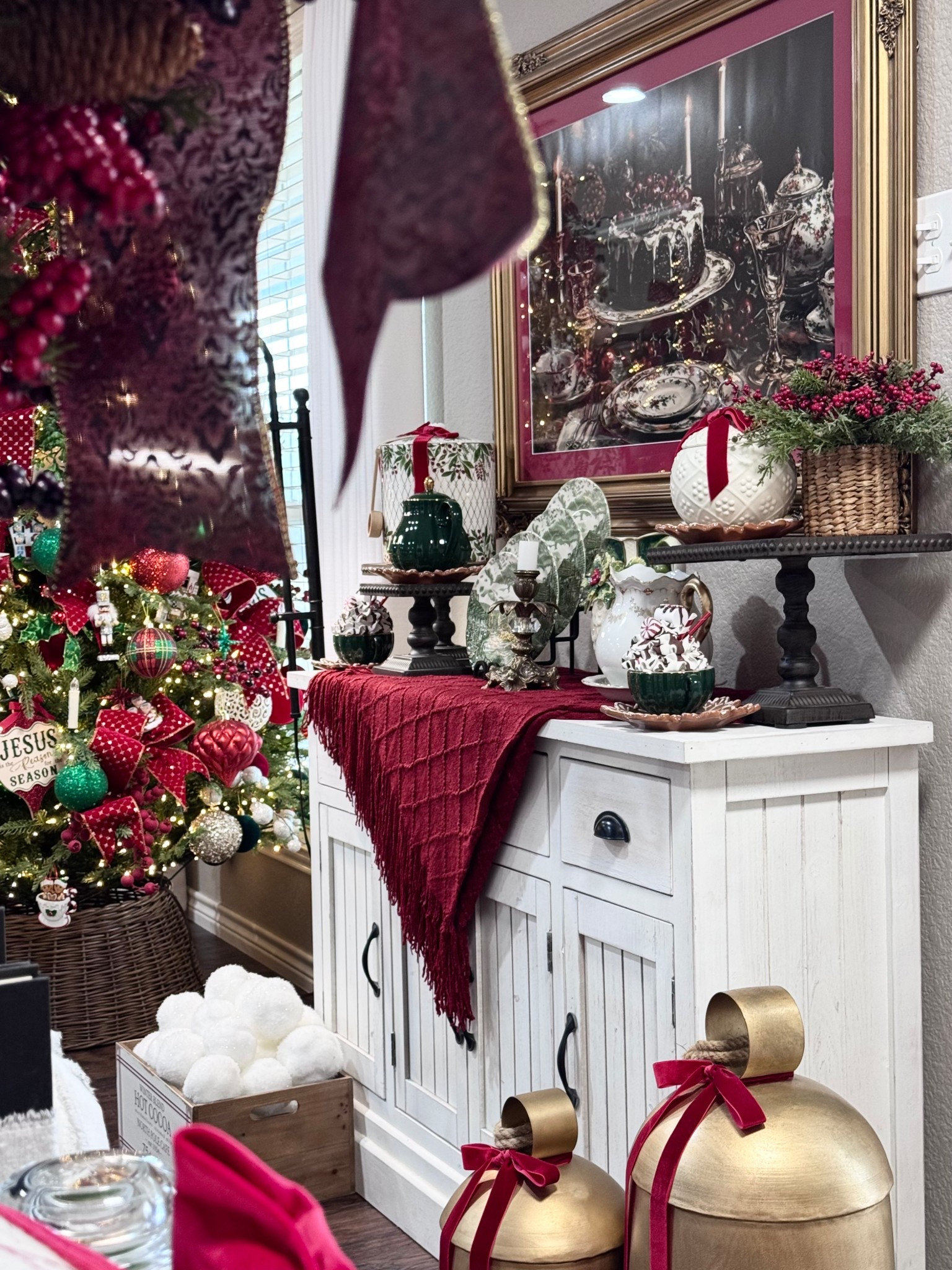 Traditional Style Hot Chocolate Bat Inspiration 2025 ☕️ 

#LTKHoliday #LTKSeasonal #LTKHome