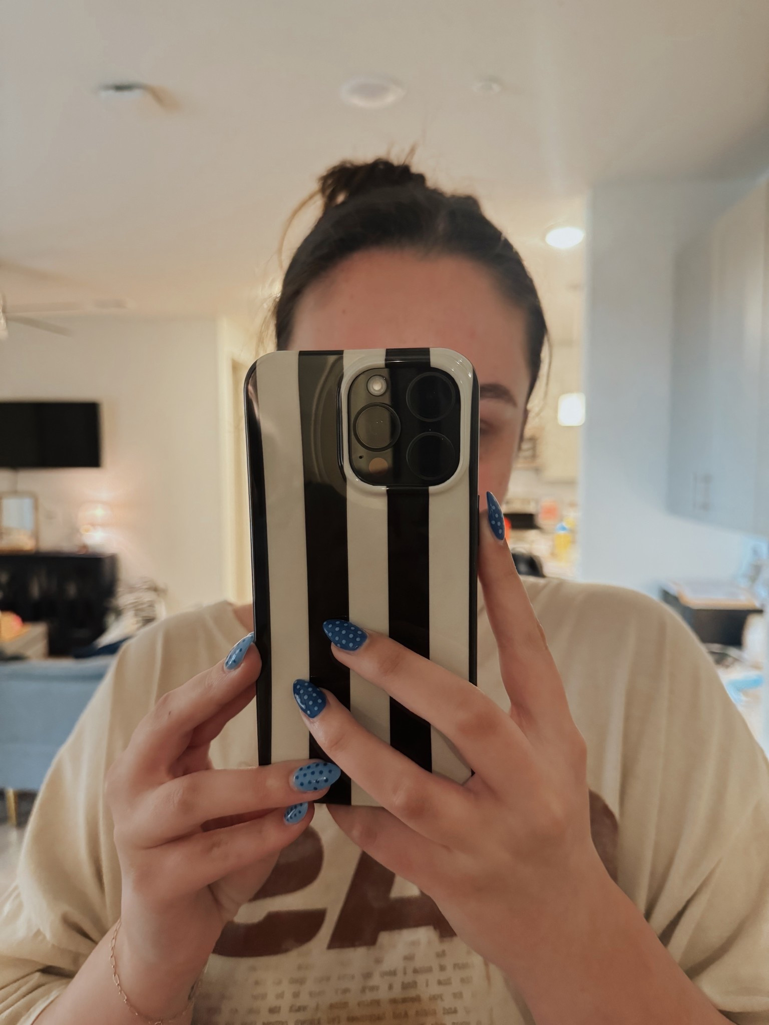 Stripe phone case!!

#LTKFindsUnder50 #LTKStyleTip
