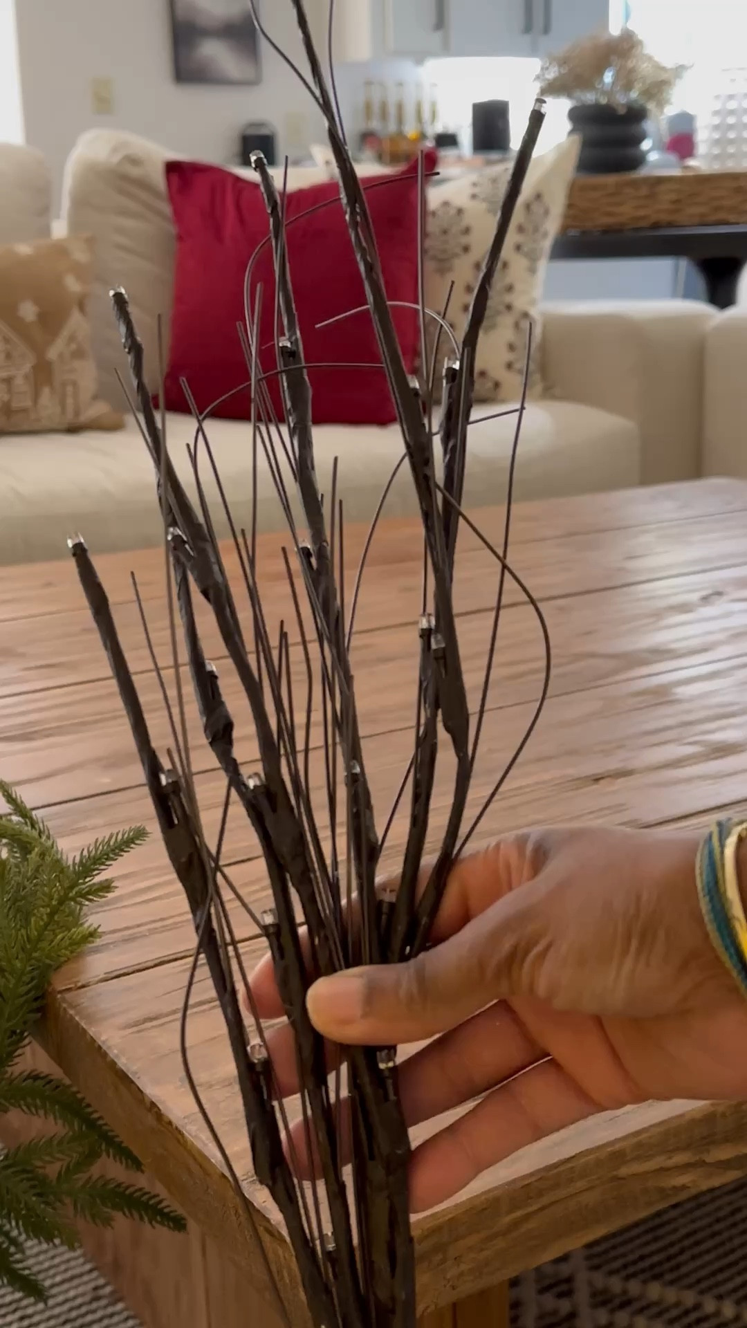 Shop my family room

#LTKhome #LTKSeasonal #LTKHoliday