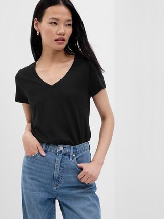 Favorite V-Neck T-Shirt | Gap Factory