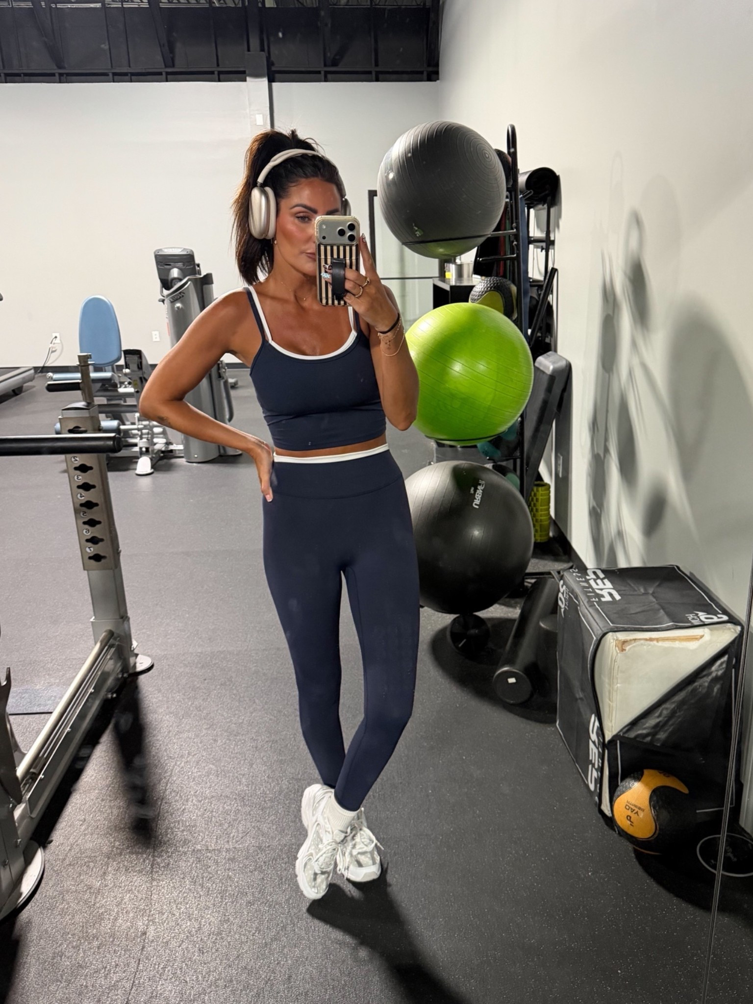 Work out fit. Size medium

#LTKCon #LTKootd #LTKgrwm