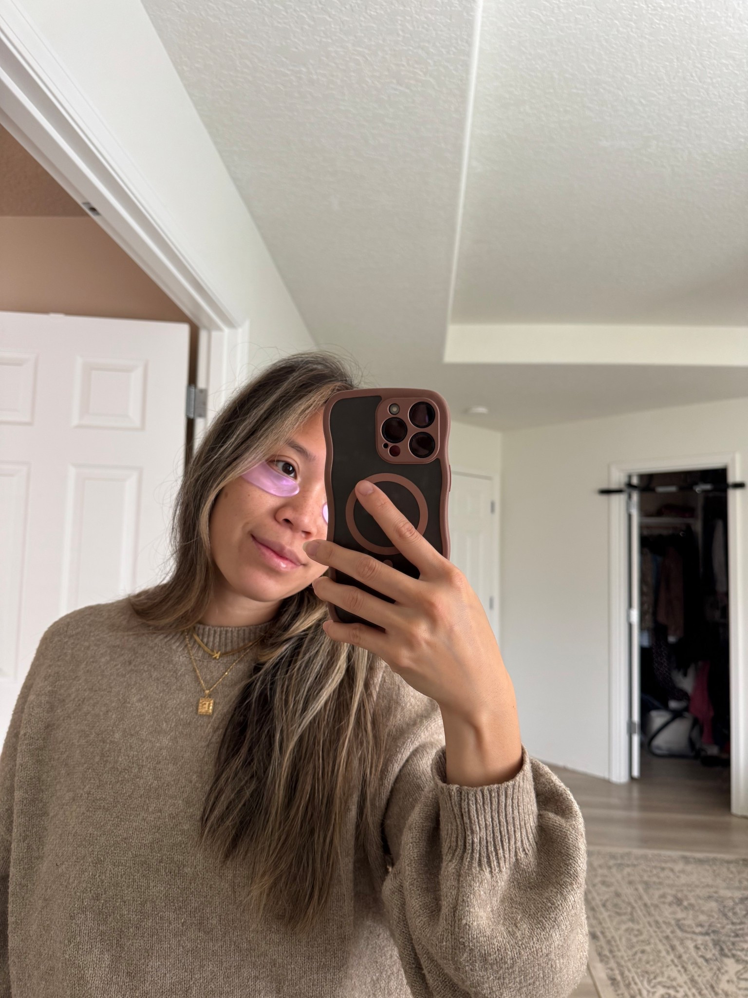 Some fun wavy phones cases and my go to! #phonecase #phone #momlife #aesthetic

#LTKFindsUnder100 #LTKFindsUnder50