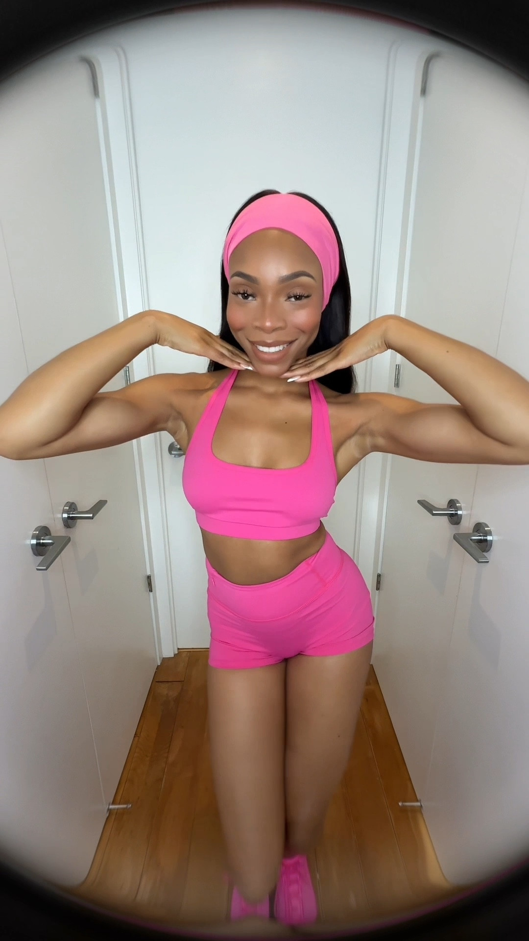 The perfect hot pink gym sets 

#LTKfitness #LTKpetite #LTKstyletip