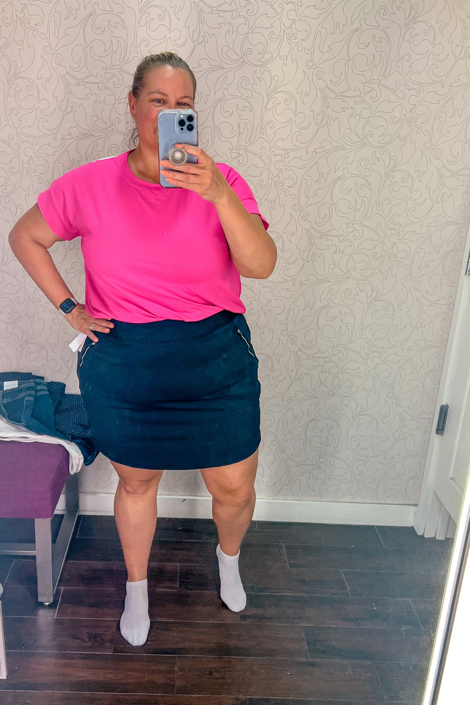 Plus size activewear skirt and tee 

Travel outfit
Plus size active wear 
Athleisure outfit 
Skort 
Hot pink tee
Plus size athleisure 
Size 18
Size 20
Pluss

#LTKActive #LTKPlusSize #LTKFitness