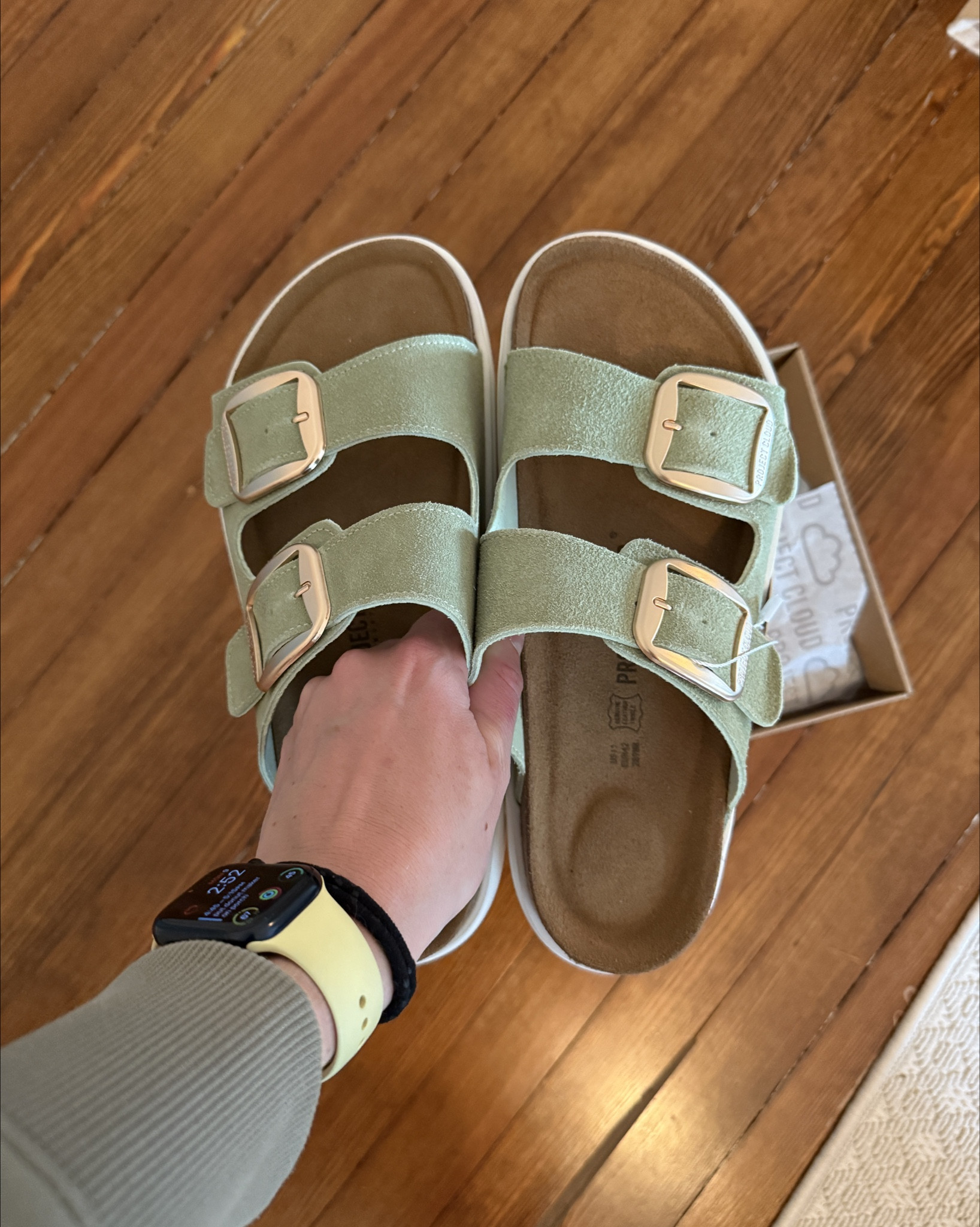 These are truly like walking on a cloud!!! So soft they feel broken in in the best way. 

#LTKShoeCrush #LTKSeasonal #LTKFindsUnder100