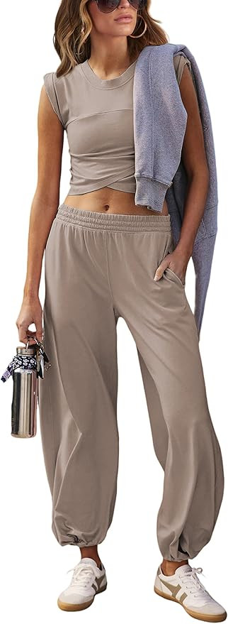 Womens 2 Piece Sweatsuits Sets Casual Workout Cropped Tee Top High Rise Sweatpants Athletic Track... | Amazon (US)