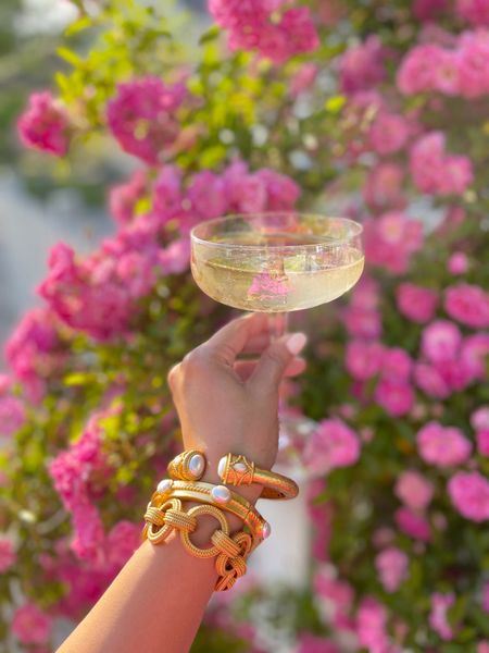 How stunning are these @julievos bracelets? They would make beautiful Mother’s Day gifts! #julievos #bracelets #jewelry #mothersdaygifts

#LTKGiftGuide