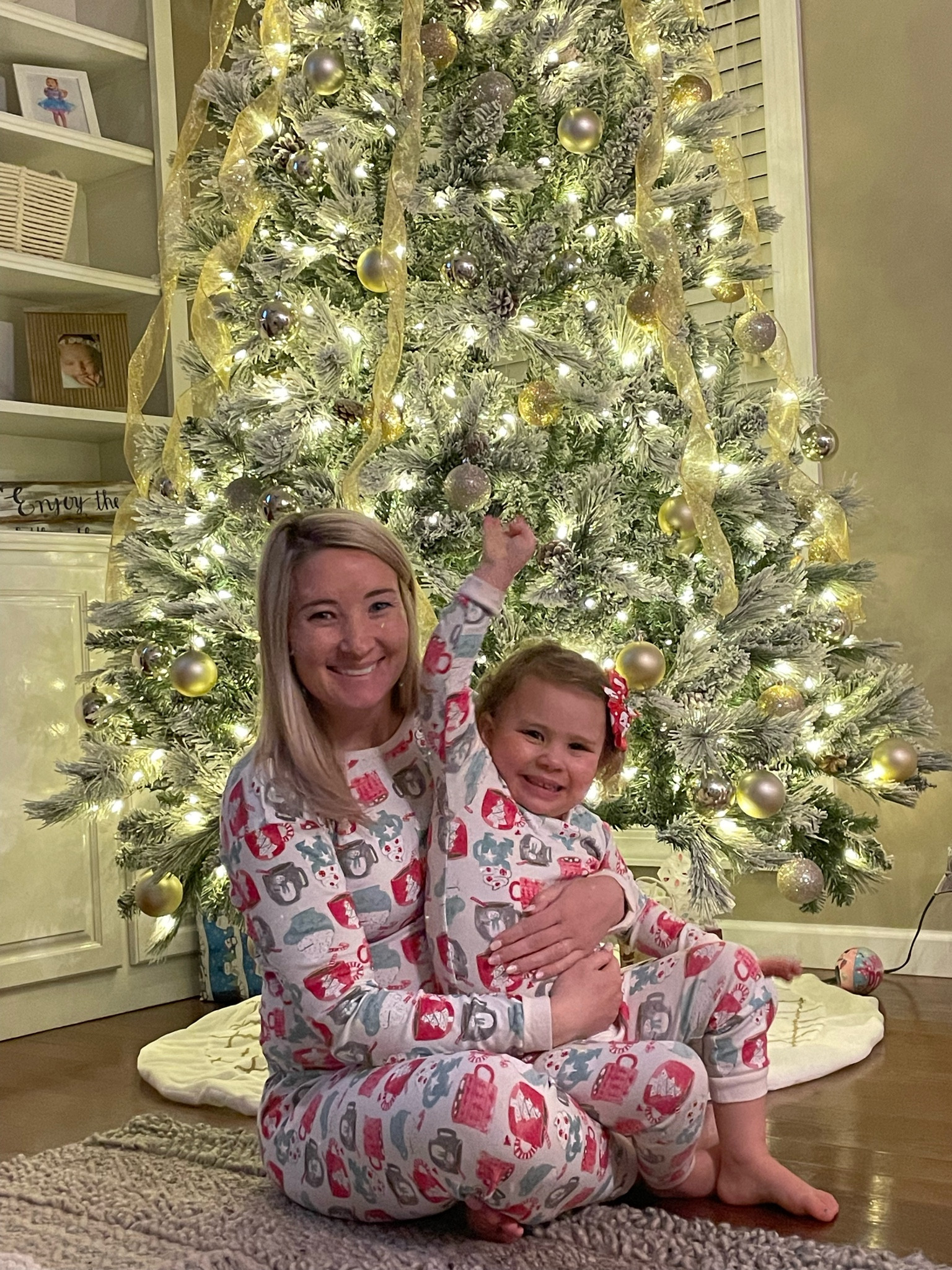 Burt’s Bees fam jams are on sale now!! FAMILY40 for 40% off!! I ordered the new hot cocoa ones for our family this year ☕️

#LTKSeasonal #LTKHoliday #LTKFamily