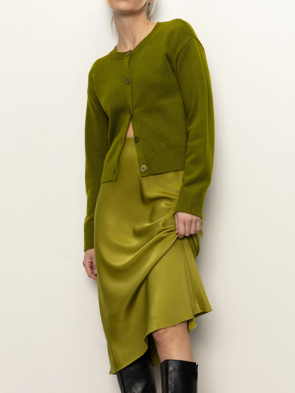 Everyday Midi Skirt Martini Olive | Sanctuary Clothing