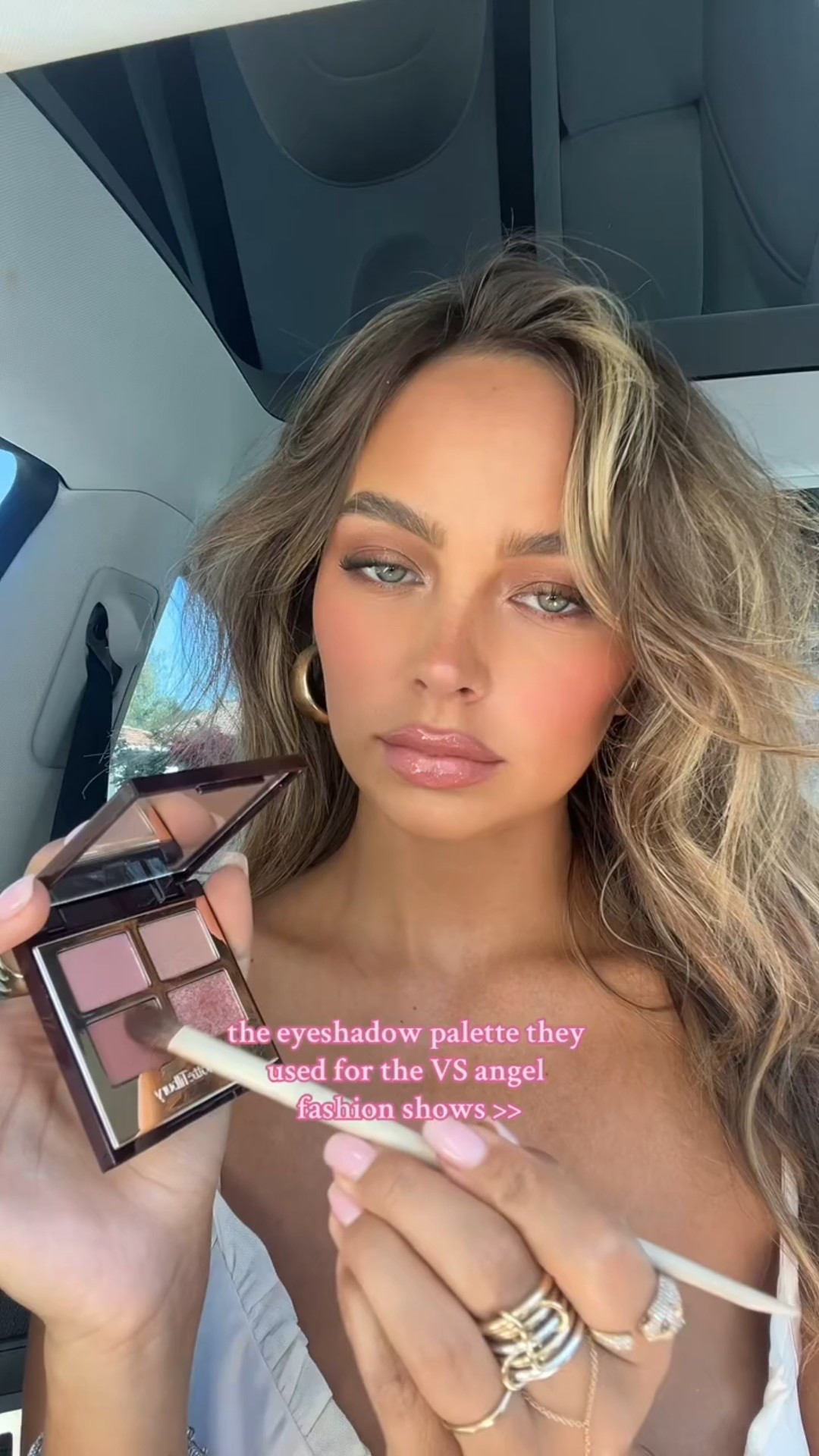 the eyeshadow stick from the vs fashion shows >

#LTKgrwm