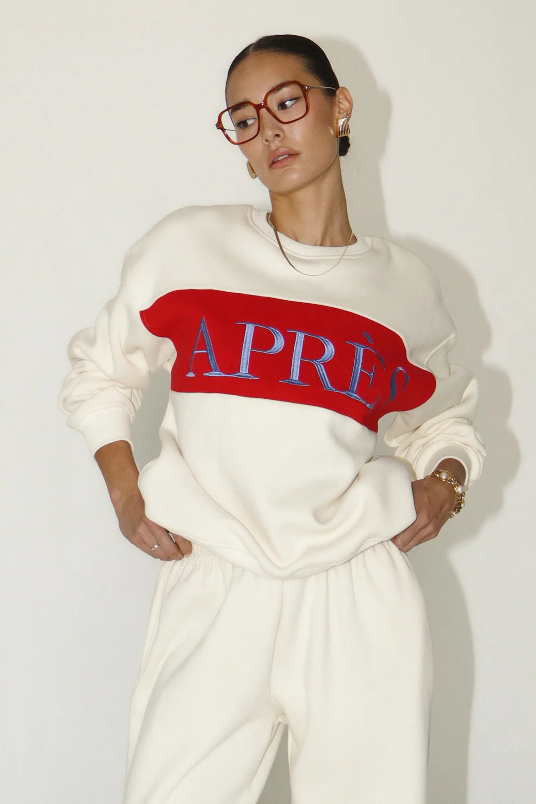 APRES SWEATSHIRT | Katie Waltman Jewelry