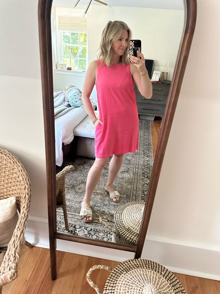Really comfy linen dress! Wearing a small- I’m 5’2” and length is perfect 

#LTKMidsize #LTKStyleTip #LTKOver40