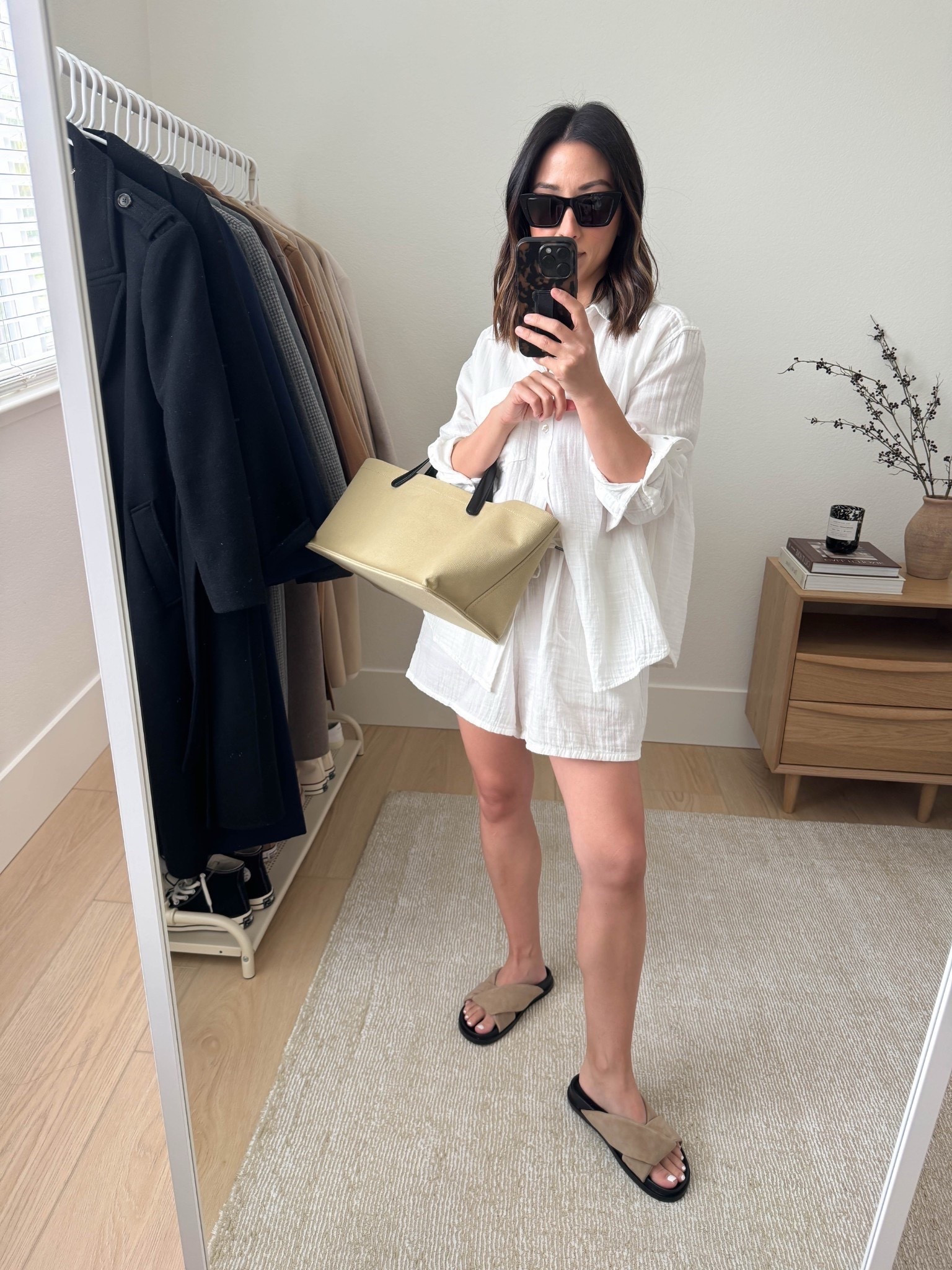 Another amazing gauze separates. Both top and shorts run TTS with room. 

Gap shirt petite xs
Gap shorts xs
Banana Republic sandals 5
Amazon tote
YSL Sunglasses 

Petite style, summer outfits, summer style 

#LTKFindsUnder50 #LTKSaleAlert #LTKPetite