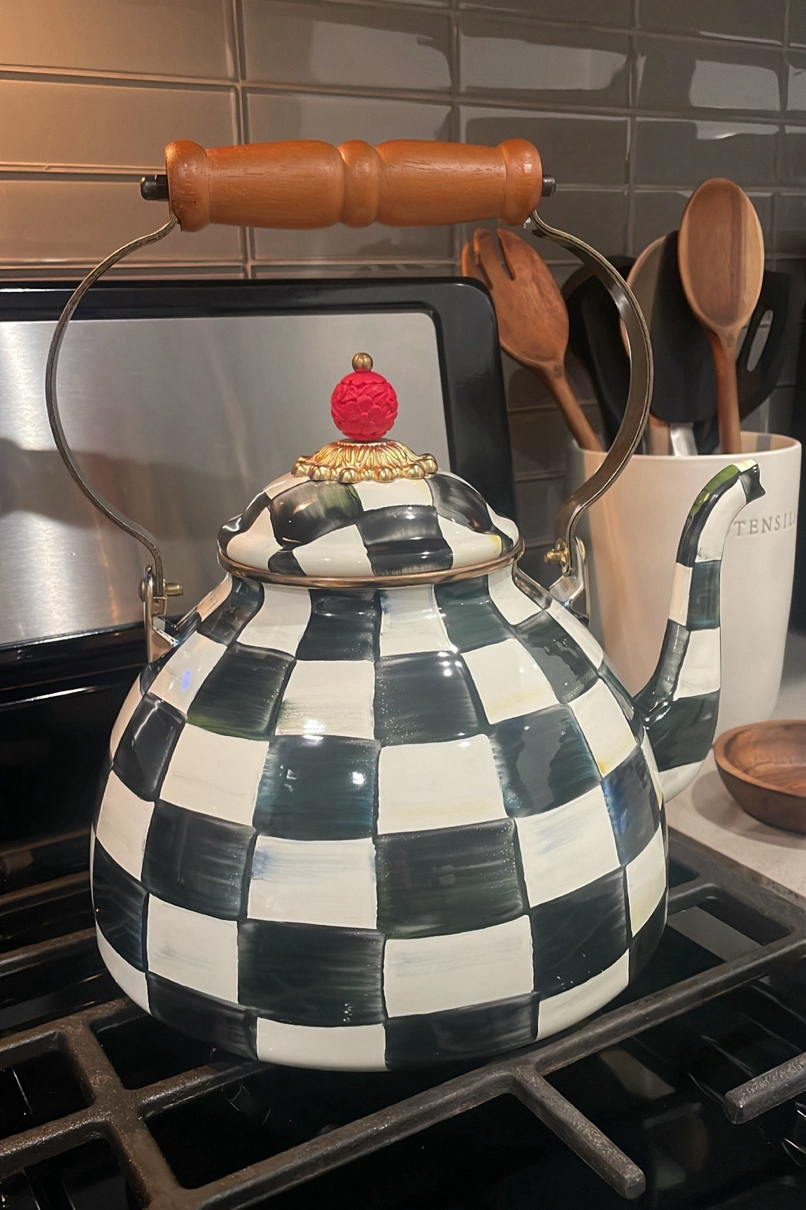 #mackenziechilds #kettle

#LTKhome #LTKstyletip #LTKfamily