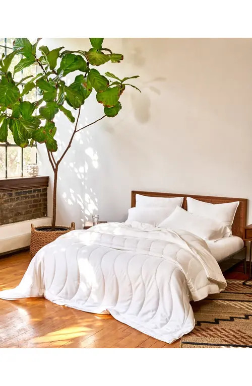 Buffy Breeze 300 Thread Count Comforter in White at Nordstrom, Size King | Nordstrom