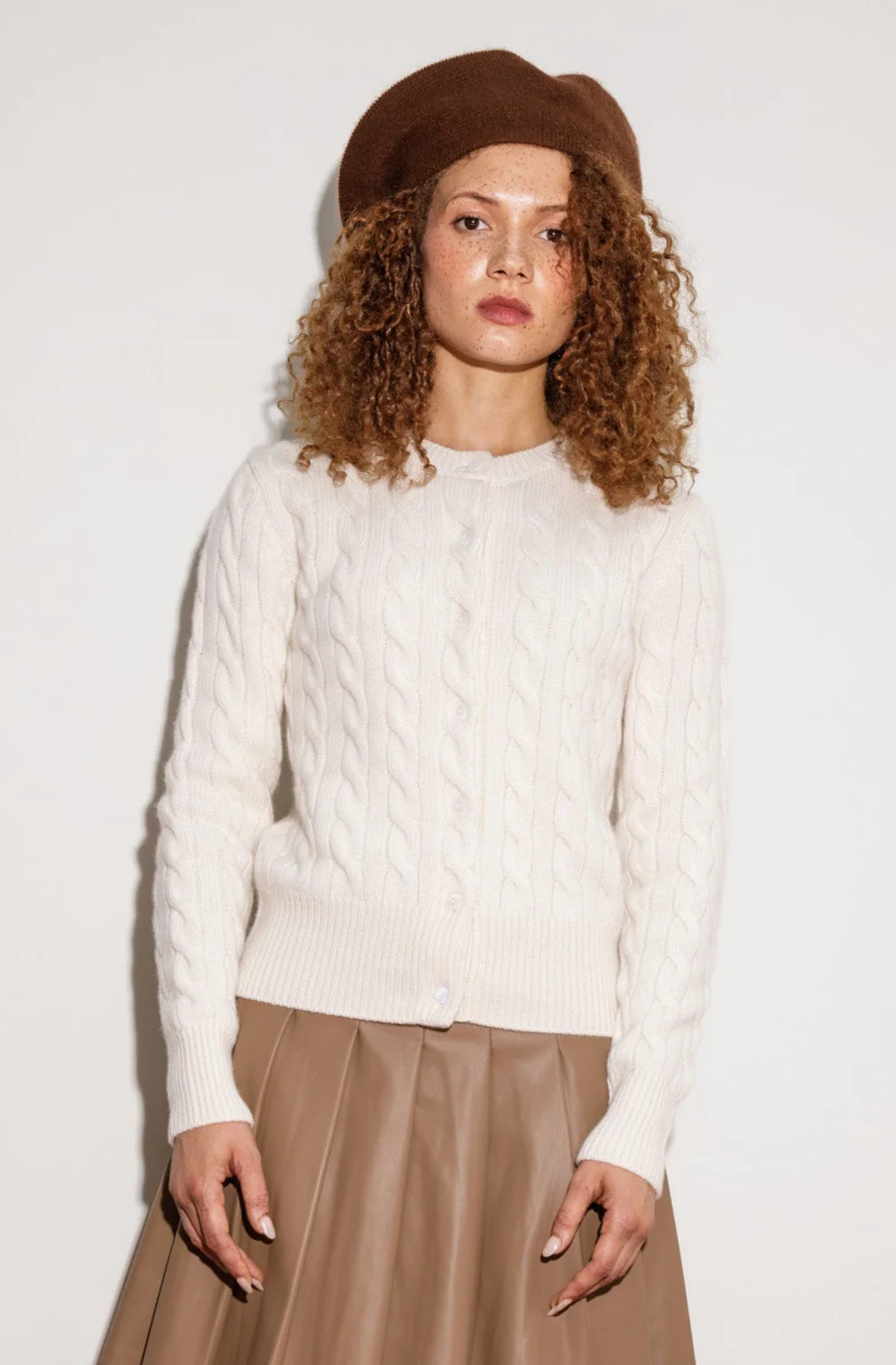 Calton Cable Cashmere Cardigan - Cream | Kiltane