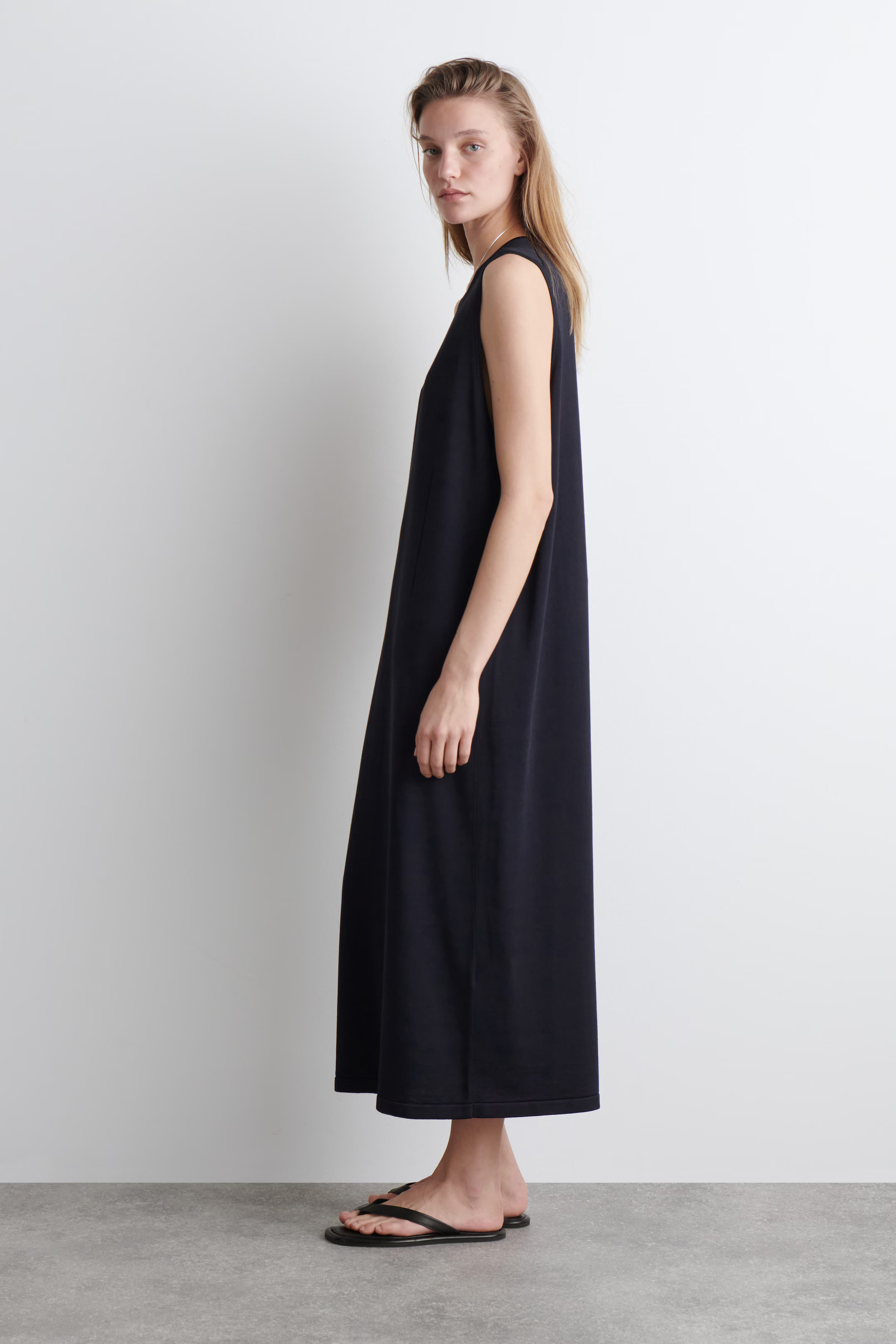 KNITTED COTTON MIDI DRESS - NAVY | COS UK