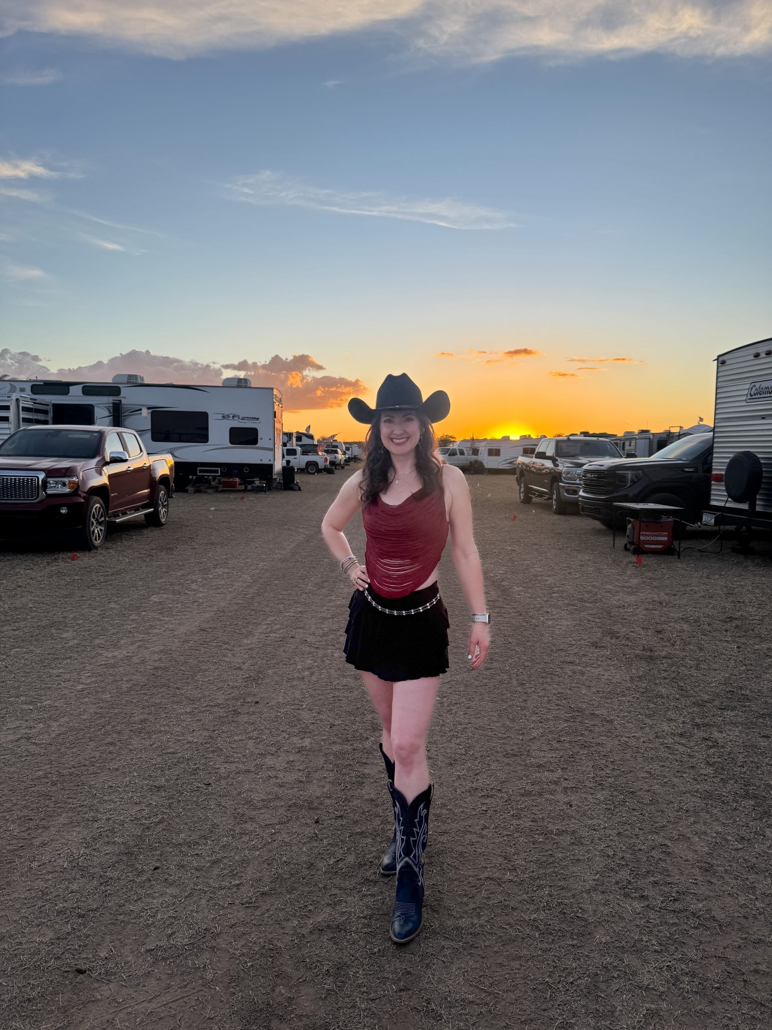 Country Thunder Music Festival Outfit

Fringe tank top ruffle, miniskirt, squirt, cowboy hat, cowboy boots belt, stagecoach, Coachella

#LTKFestival #LTKgrwm #LTKootd