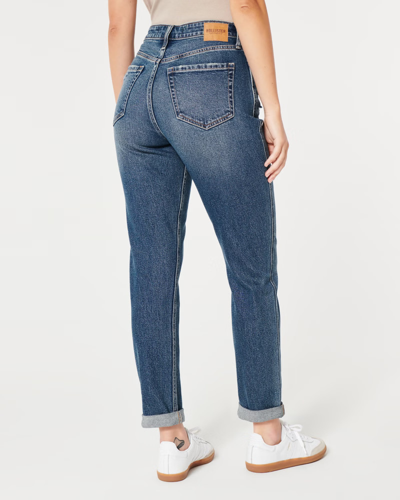 Curvy Ultra High-Rise Ripped Dark Wash Mom Jeans | Hollister (US)