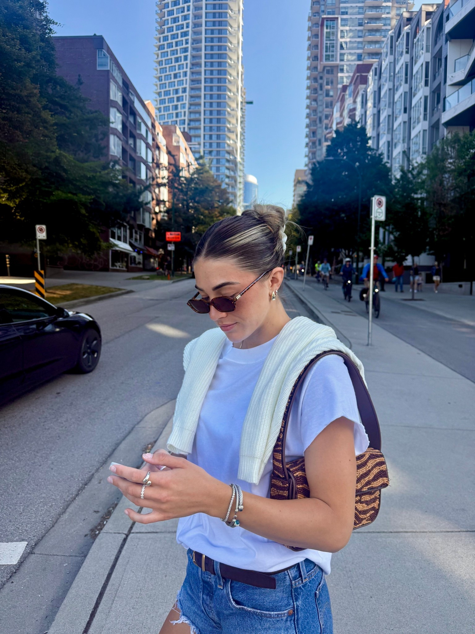 City outfit 🏙️🤎

#LTKStyleTip #LTKSeasonal #LTKFindsUnder50