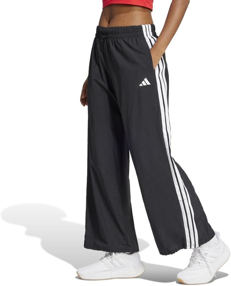 adidas Women's Essentials 3-Stripes Woven Parachute Pants | Amazon (CA)