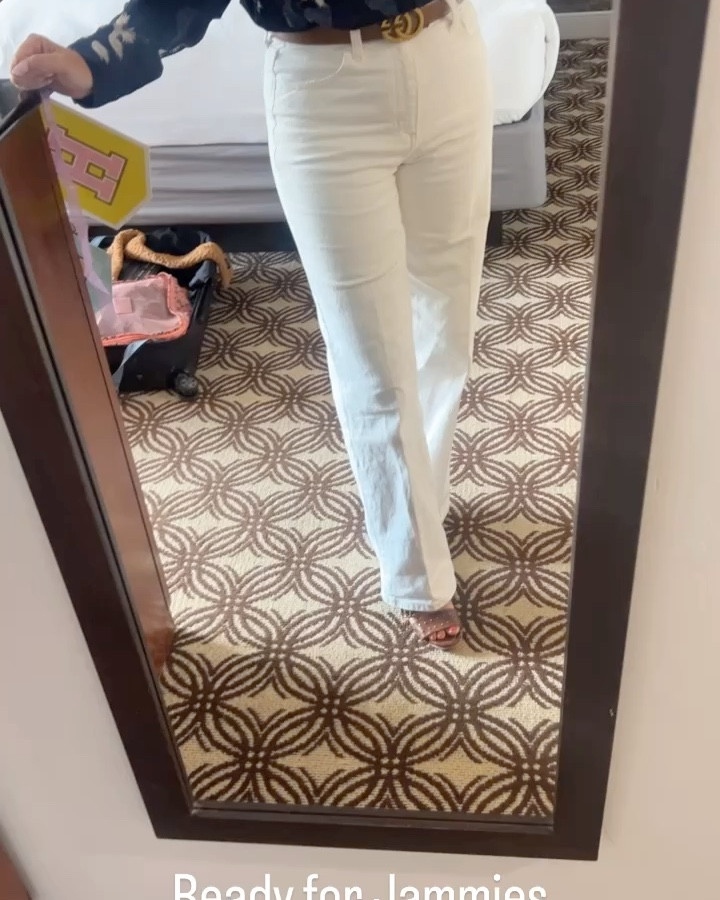 Work wife mode activated 

#LTKFindsUnder50 #LTKFindsUnder100 #LTKWorkwear