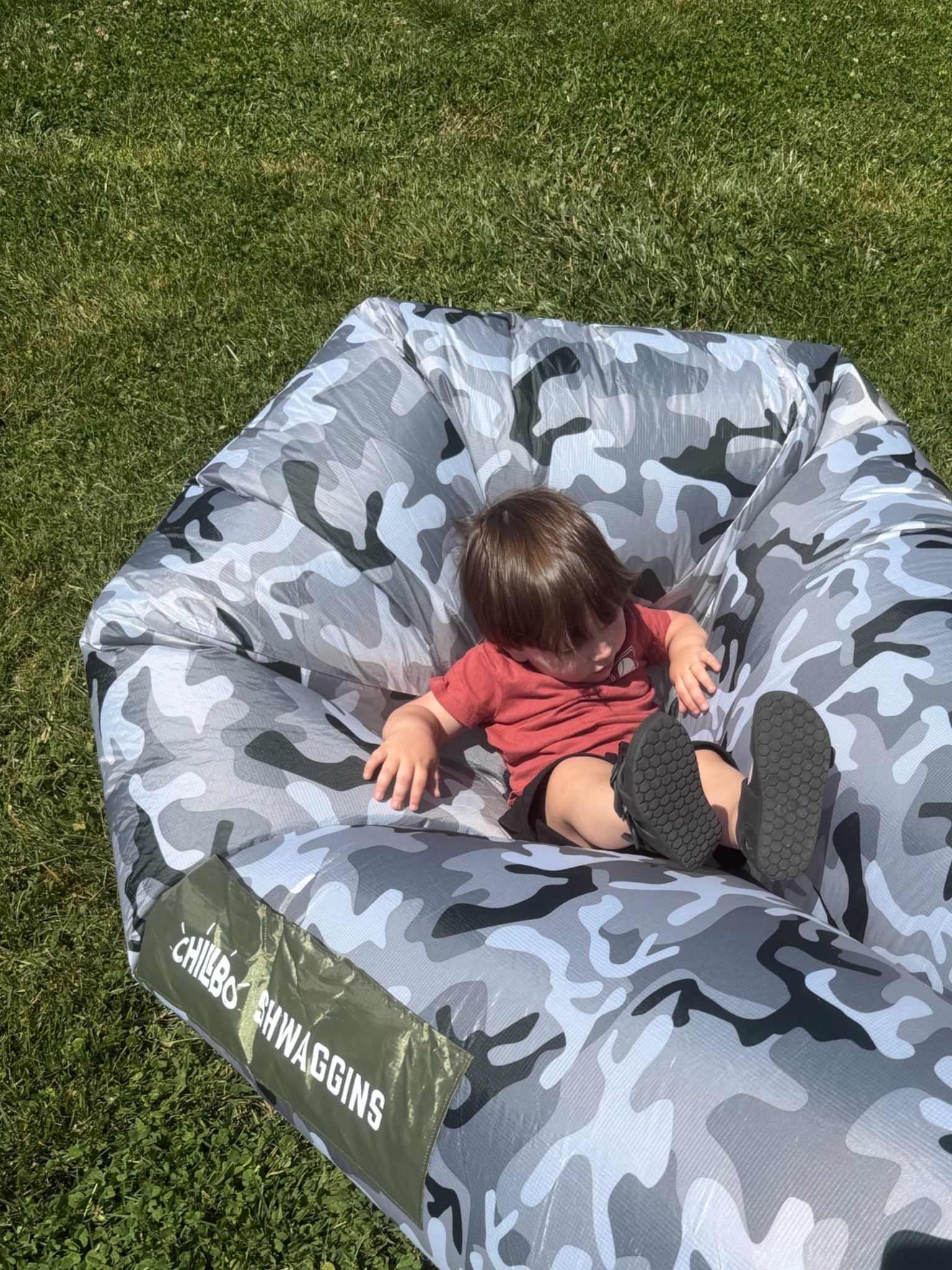 inflatable lounger — perfect for travel, camping, festivals and so much more more. It comes in its own cinch bag, honestly super portable. Easy set up once you get the hang of it 😂

#LTKdayinmylife #LTKTravel #LTKvlog