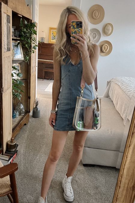 Linked similar sleeveless denim dresses from Amazon! I found this one at TJMaxx! 

Stadium bag is on major sale with code PEAR40! I’ve had this stadium bag for 2 years and love it! 



#LTKStyleTip #LTKFindsUnder50 #LTKFindsUnder100