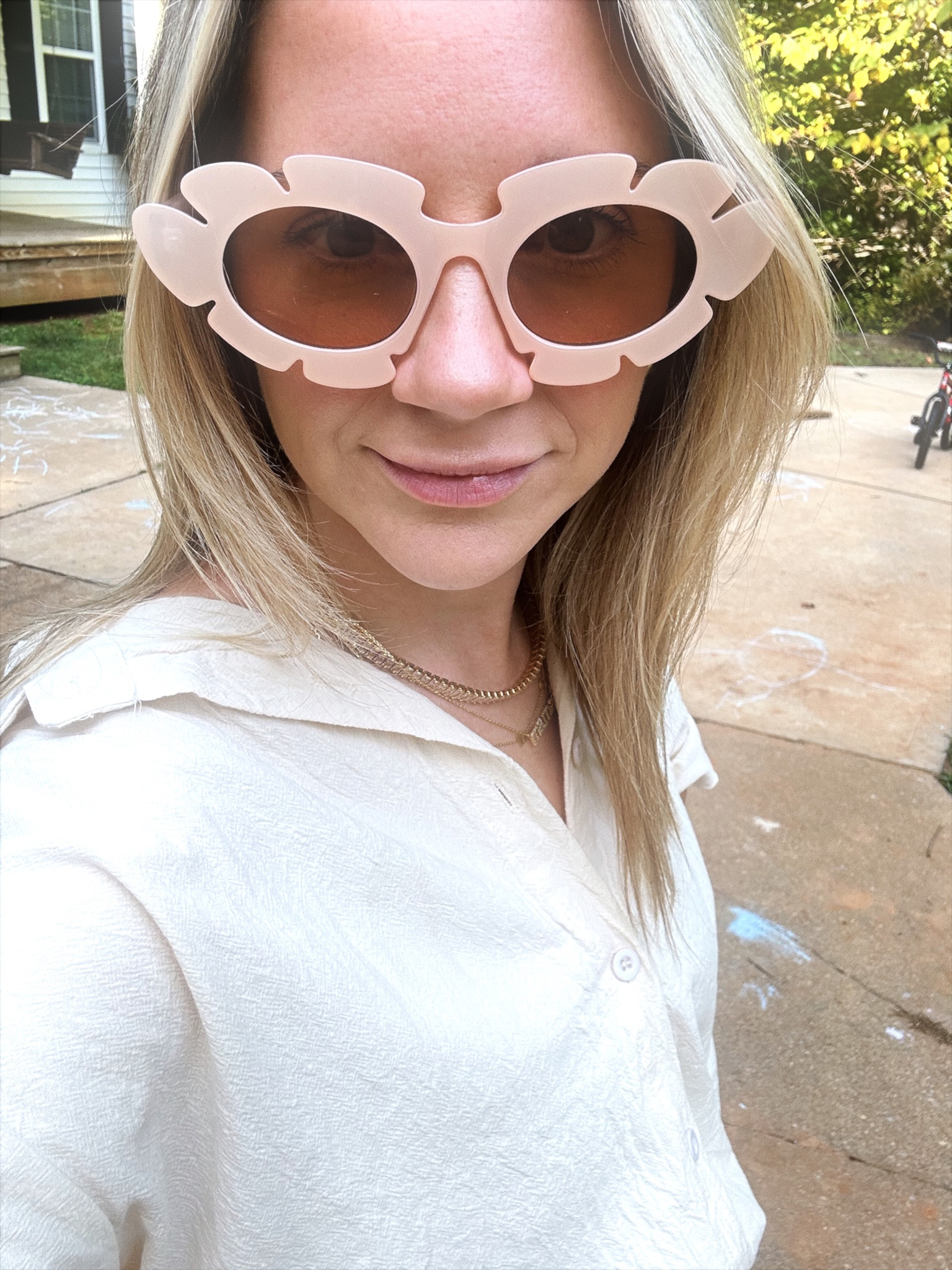 These glasses are so extra in the best way 🤍

#LTKfamily #LTKGiftGuide #LTKfindsunder50