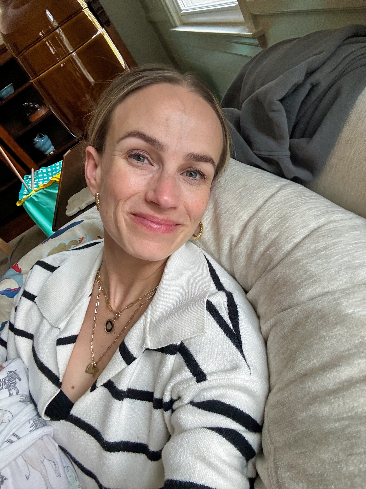 Easy makeup best makeup 🙌🏻 my routine takes 5 min which is ideal while postpartum. I still feel put together but I don’t spend a lot of time getting ready  

#LTKbaby #LTKbeauty