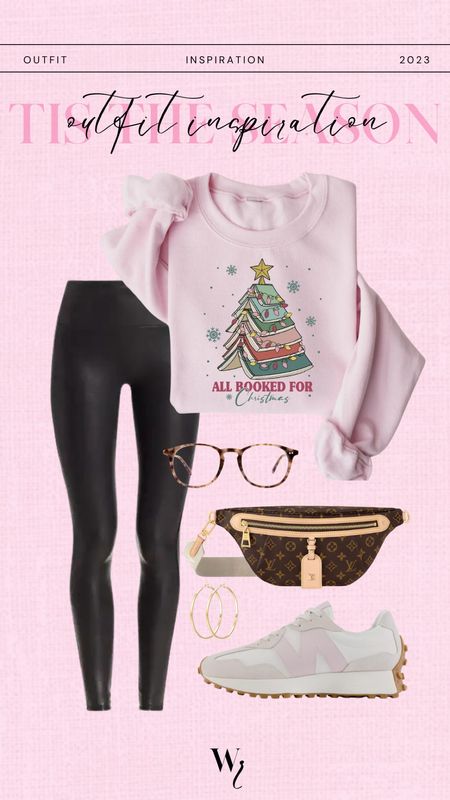 Christmas sweatshirt outfit!#LTKCyberWeek

#LTKHoliday #LTKSeasonal