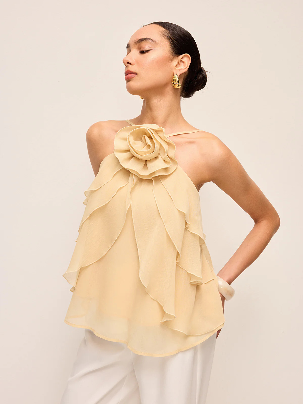 Floral Ruffle Halter Top | Commense