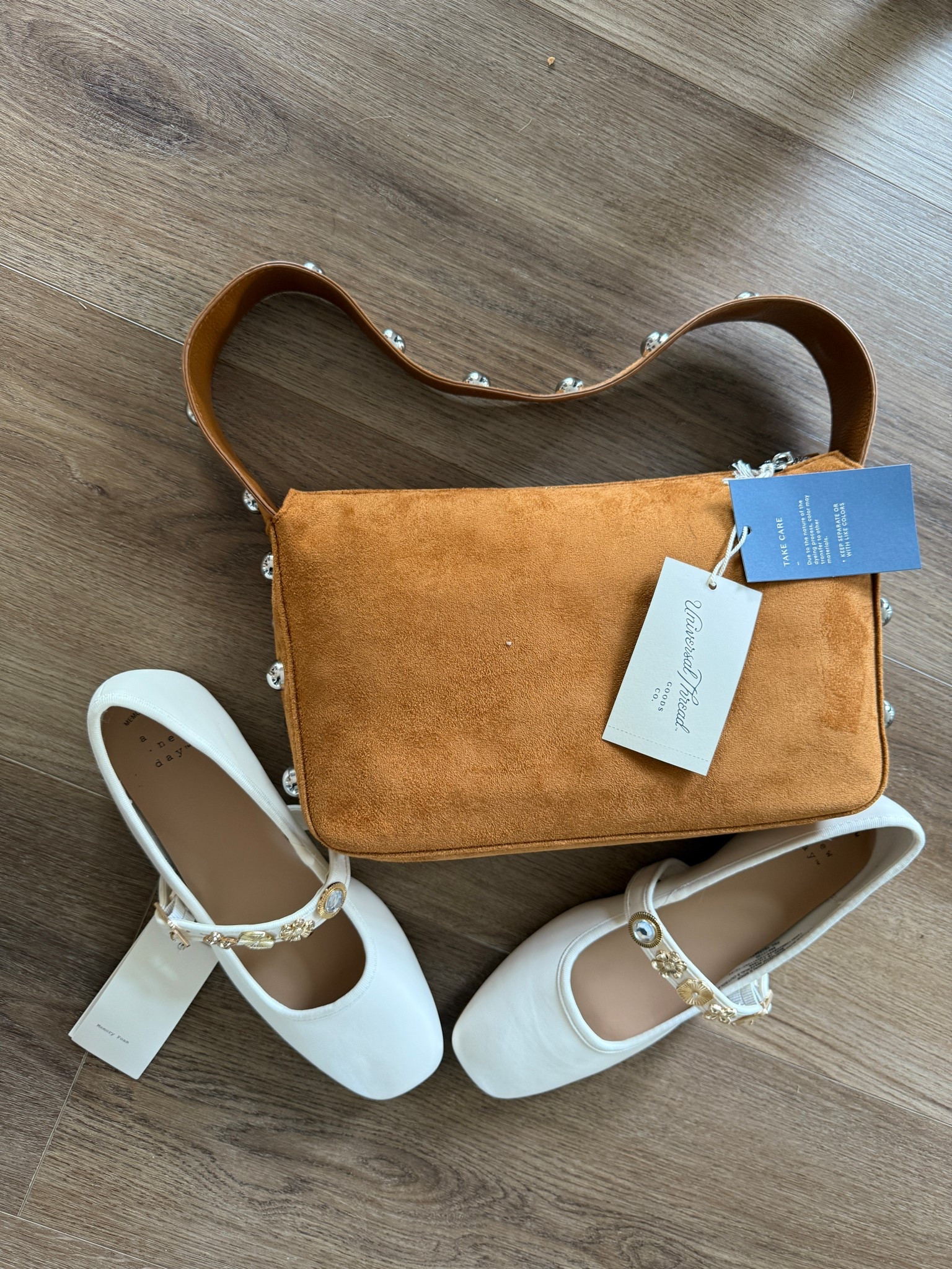 Fall fashion finds, fall target finds, fall shoes, fall bag, fall suede purse 