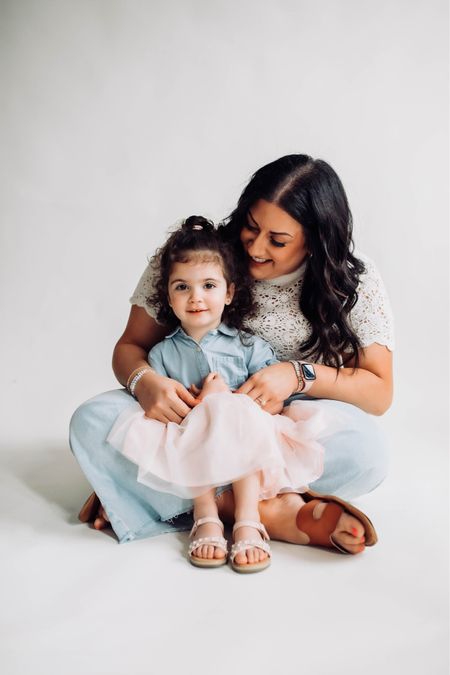 I loved our mommy + me photo shoot outfits - so pretty but still casual!! 

XL crochet top/size 32 (14) wide leg jeans 

Mommy and me outfits, family pictures, family photos 

#LTKfindsunder100 #LTKfamily #LTKmidsize
