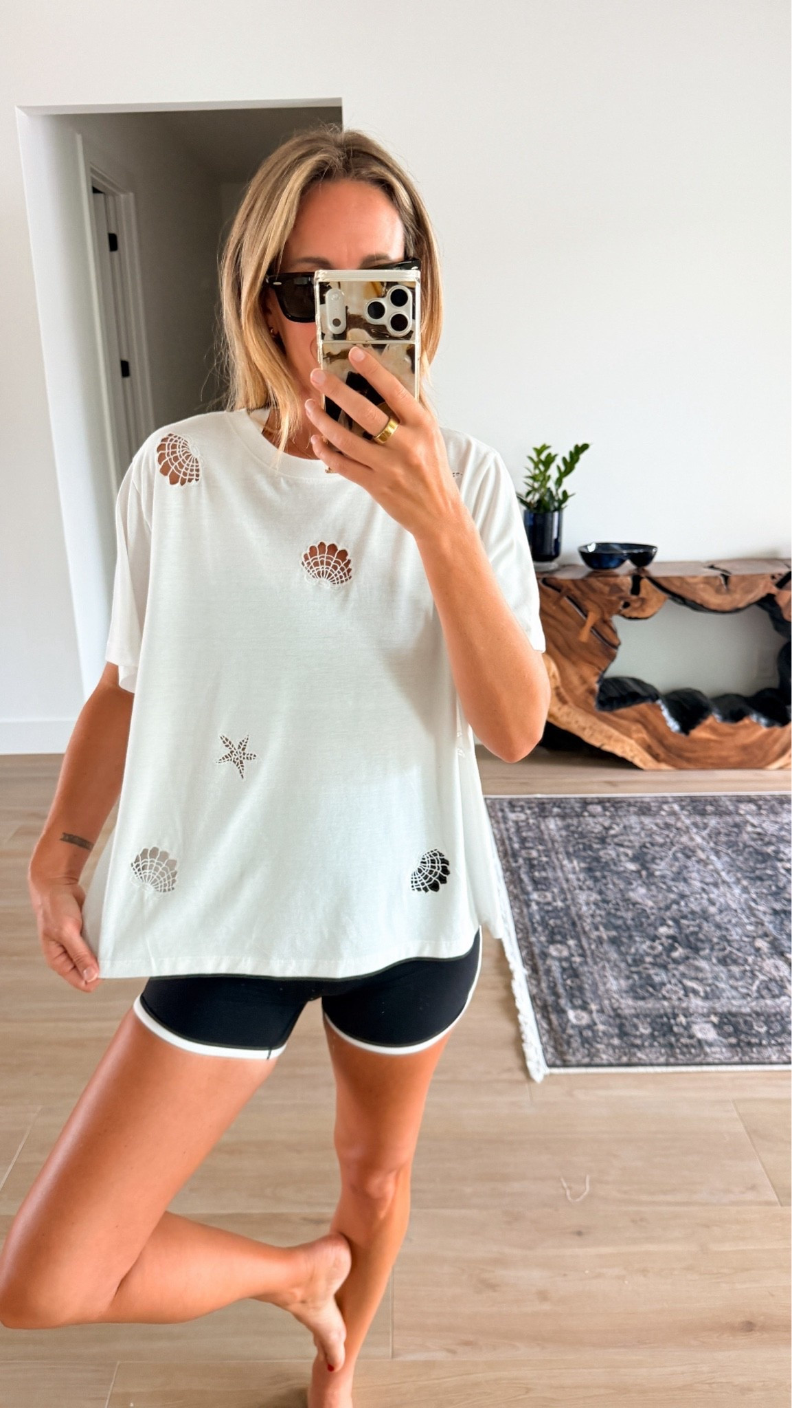 Target shell tee, size large

#LTKmomlife #LTKgrwm #LTKSaleAlert
