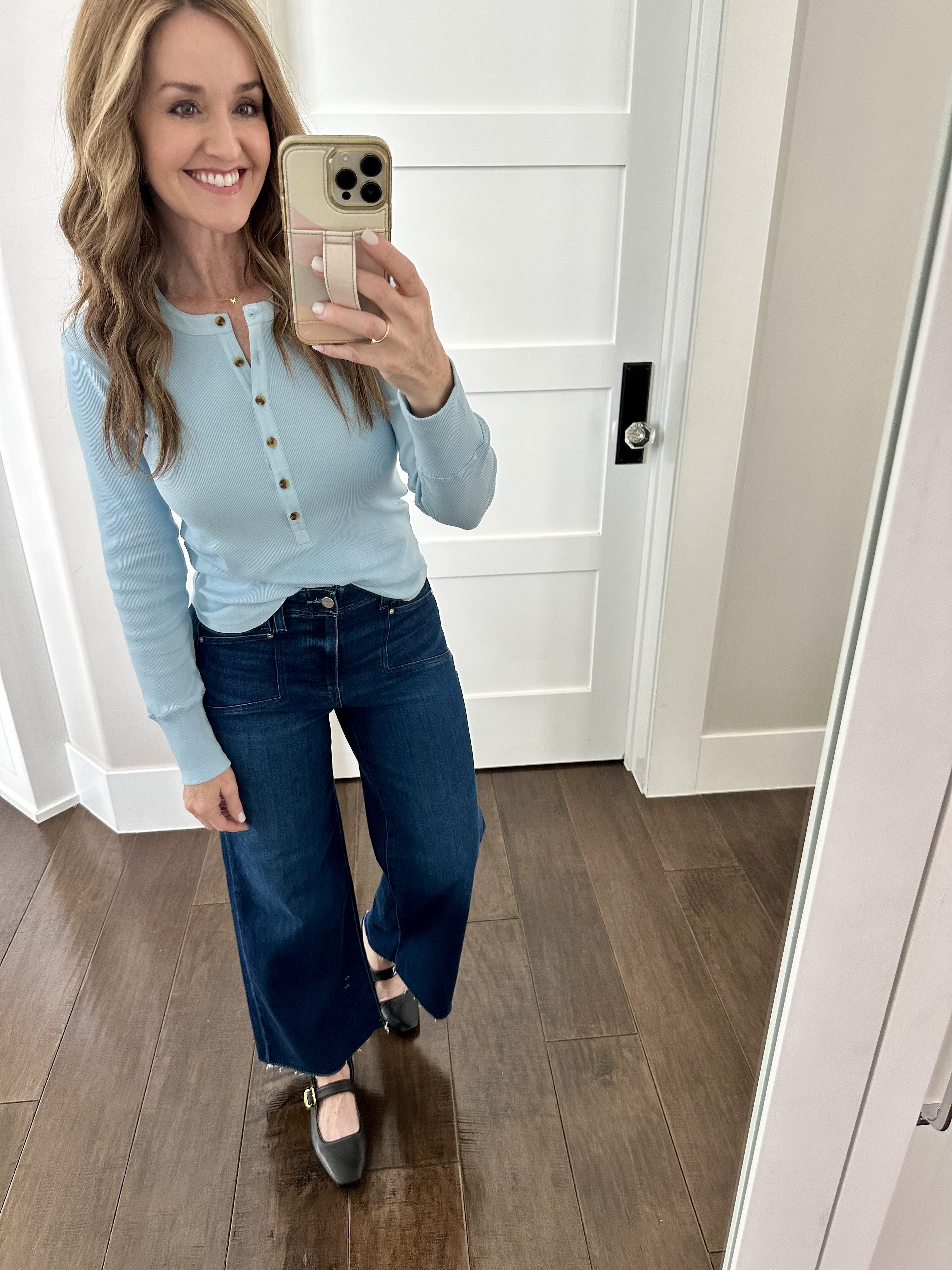 Spring outfit inspo! 

#LTKShoeCrush #LTKFindsUnder100 #LTKStyleTip