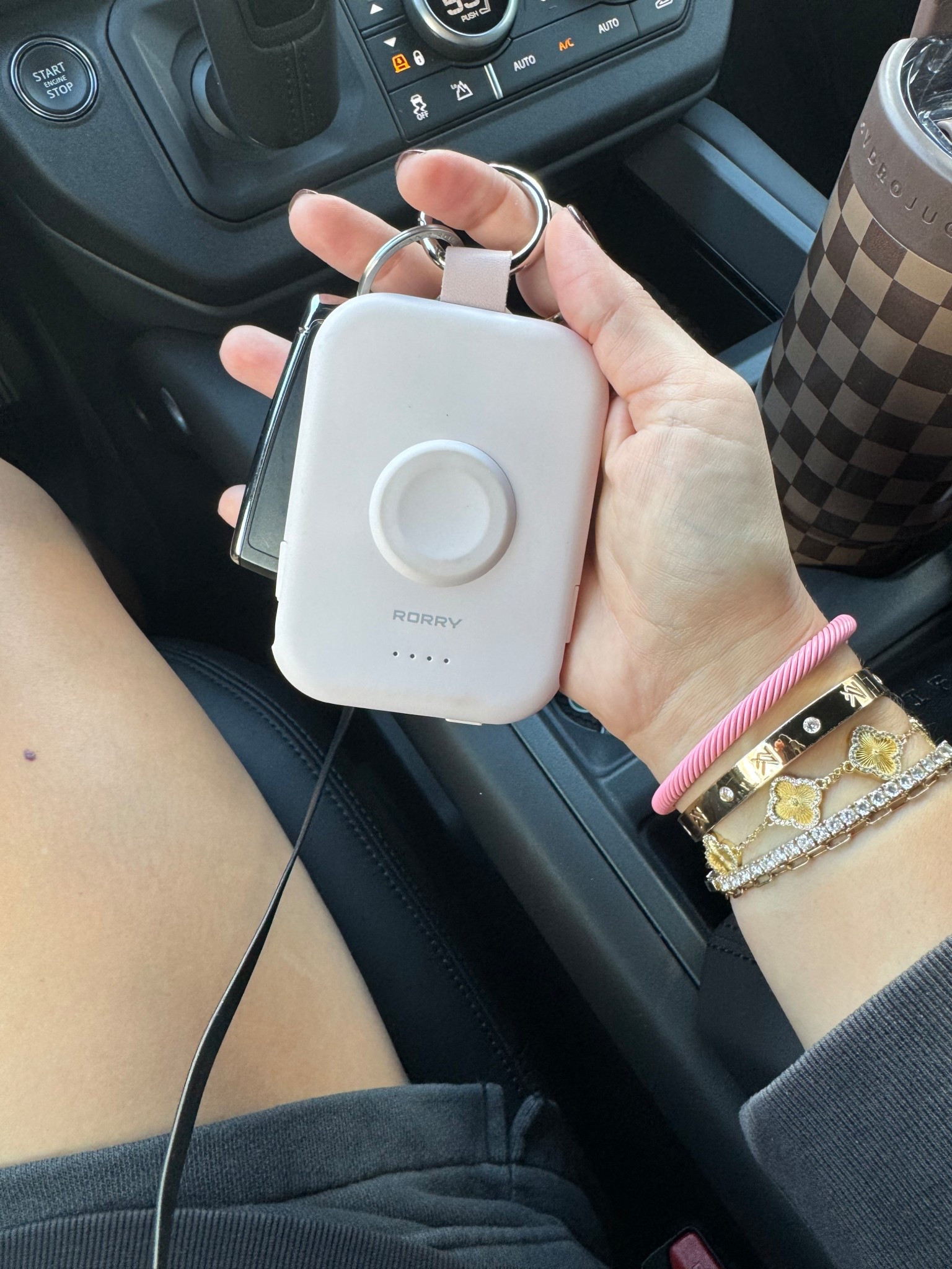 Portable charger Amazon deal

#LTKSaleAlert #LTKFindsUnder50 #LTKFindsUnder100