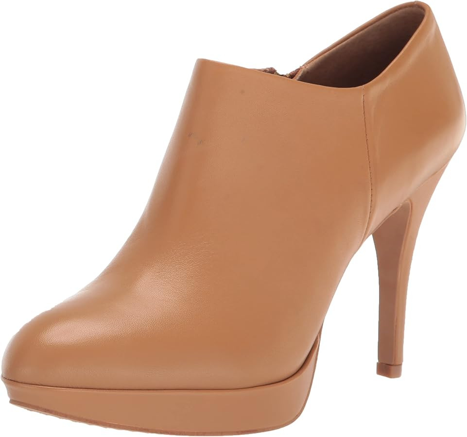 Vince Camuto Women's Elvin Platform Bootie Ankle Boot | Amazon (US)