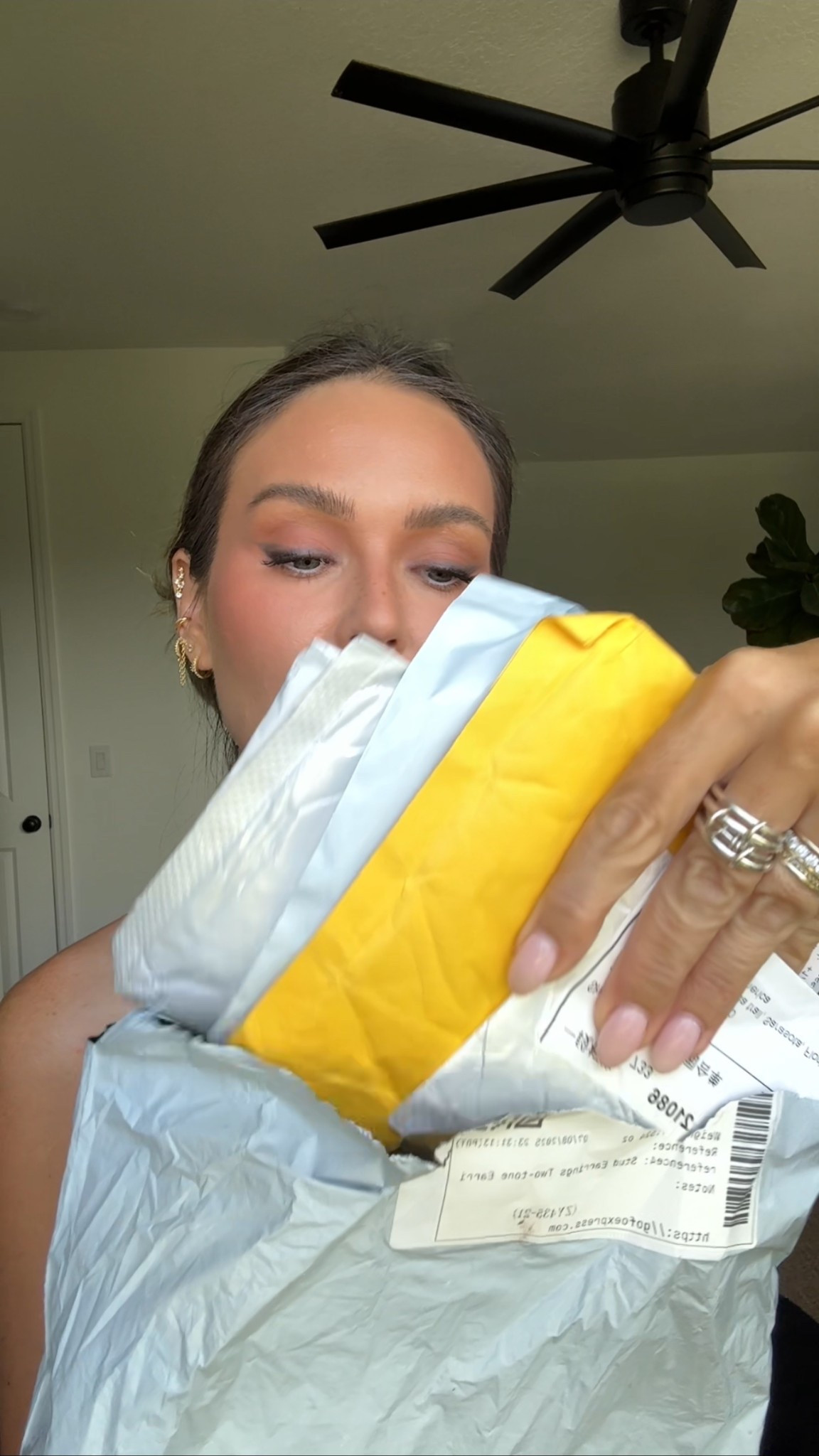 Cheap thrills AliExpress jewelry haul. Everything linked!

#LTKStyleTip #LTKFindsUnder50 #LTKBeauty