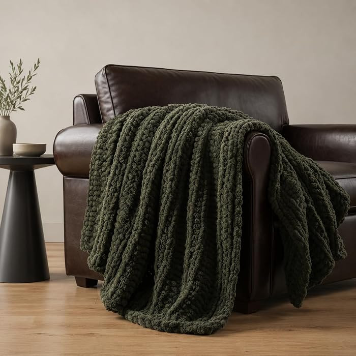 Battilo Chunky Knit Throw Blanket for Couch, Hand Made Chenille Throw Blanket, Super Soft Warm Co... | Amazon (US)