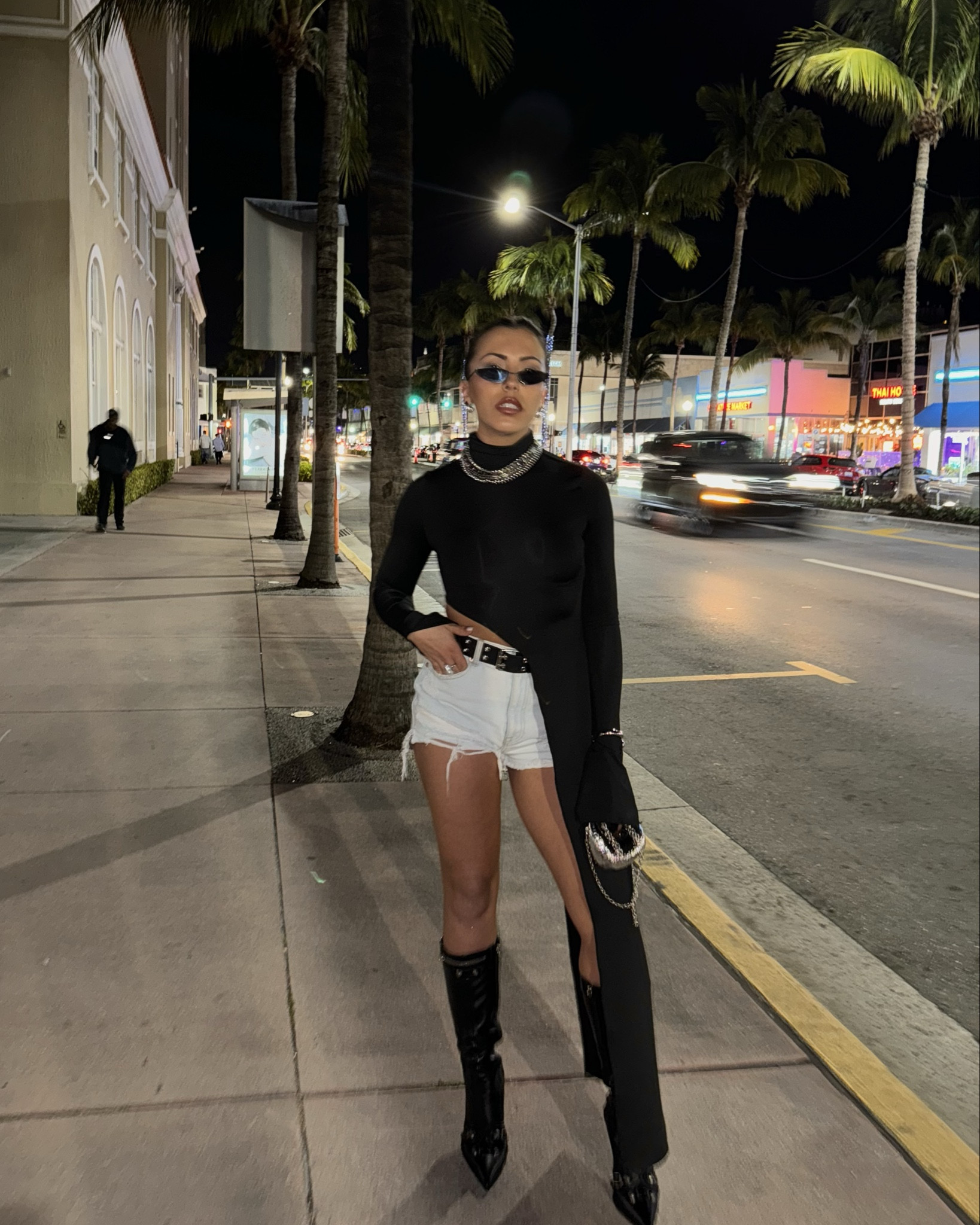 Miami fit 🌴🖤

#LTKHoliday #LTKStyleTip #LTKShoeCrush