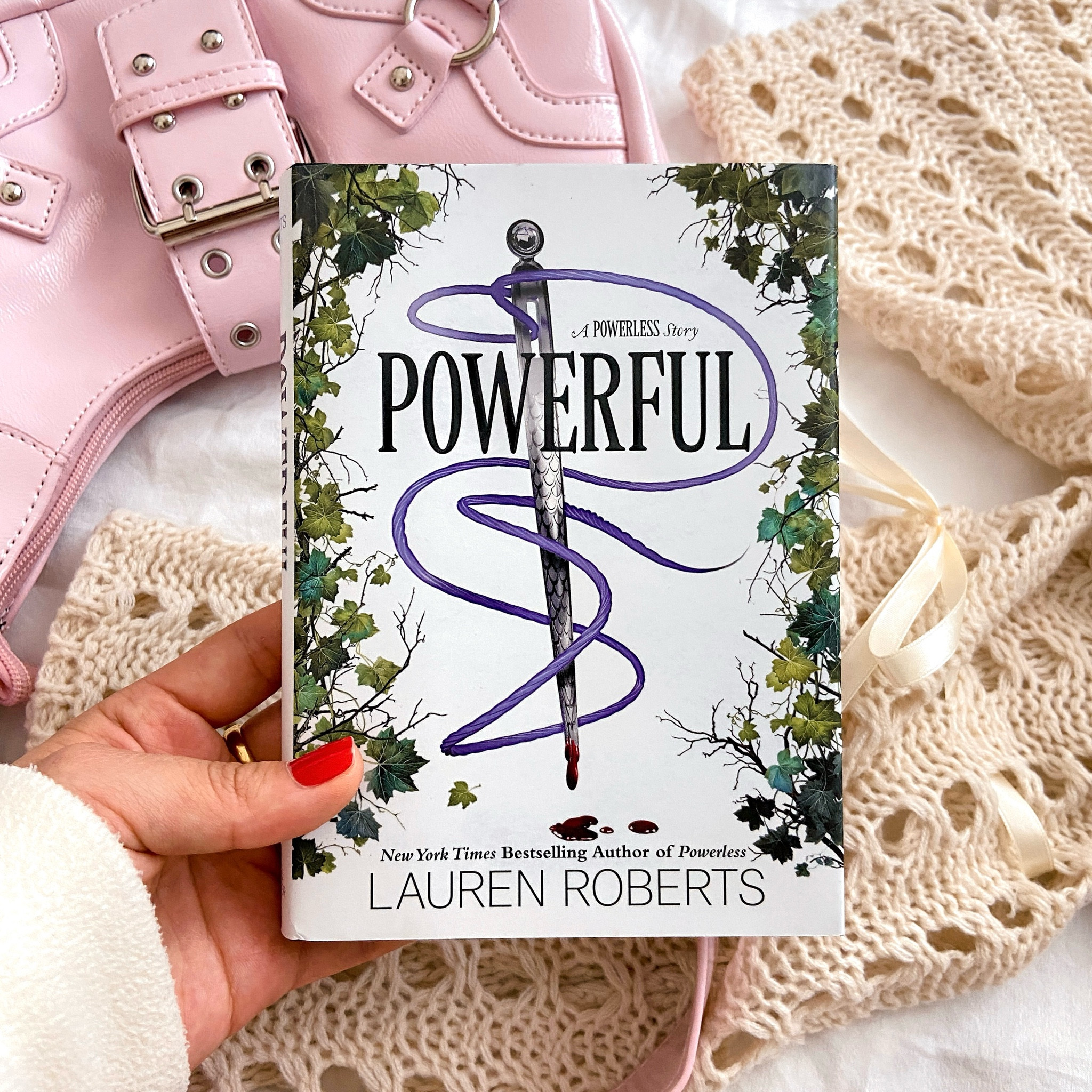 my rating: ⭐️⭐️⭐️⭐️⭐️ {the last few chapters had me sobbing} definitely broke my heart reading this immediately after reading powerless 